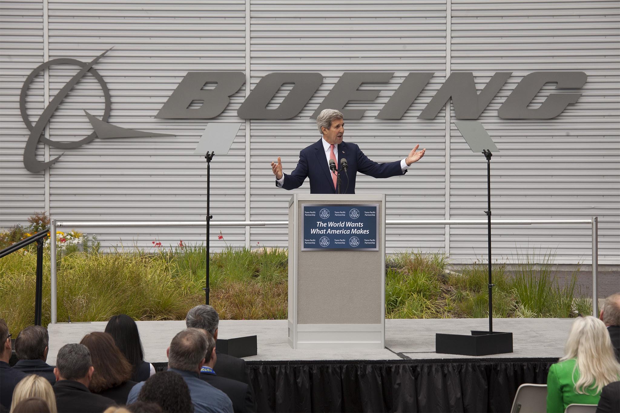 Boeing CEO.jpg