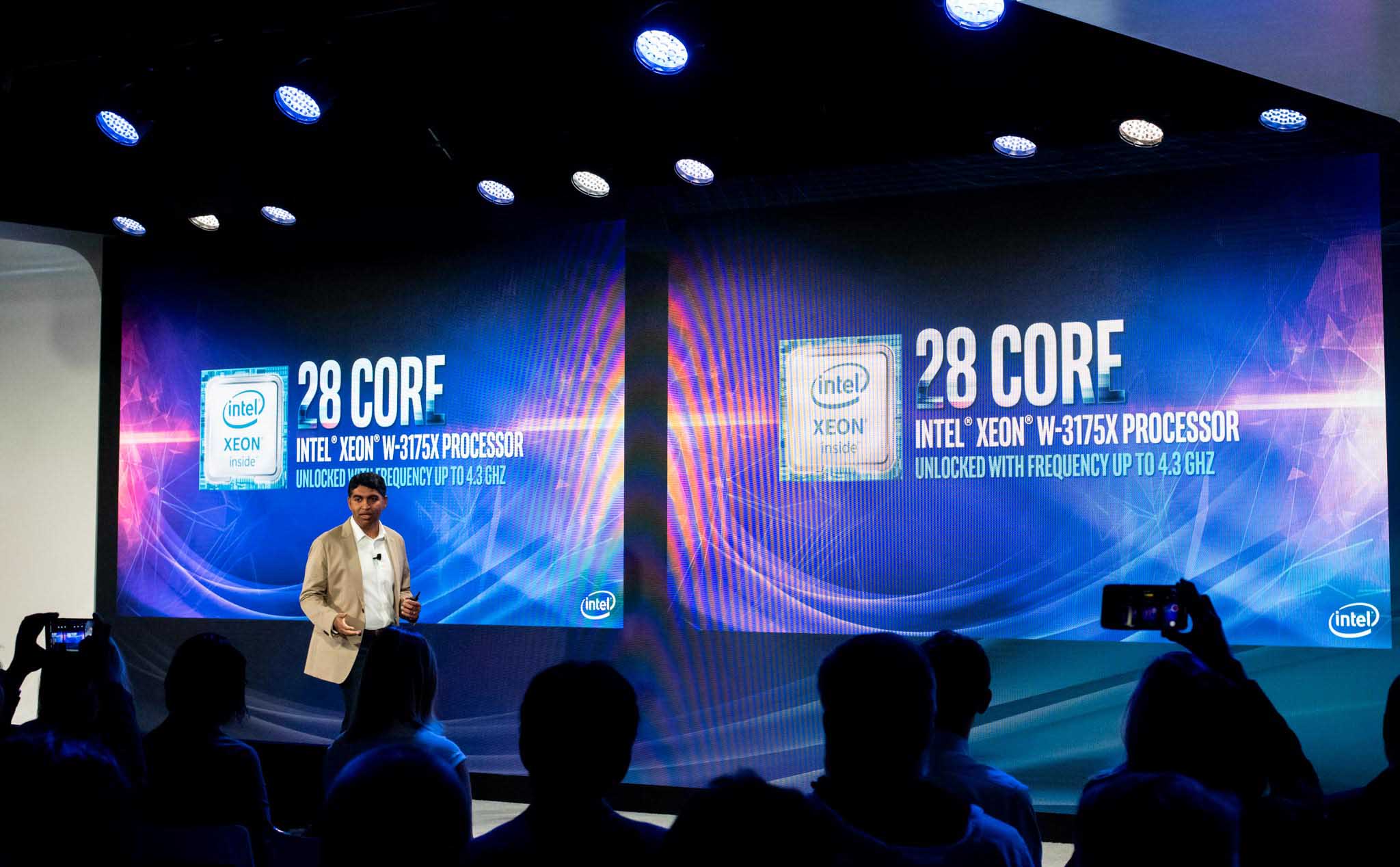 Intel Xeon 28 Core.jpg