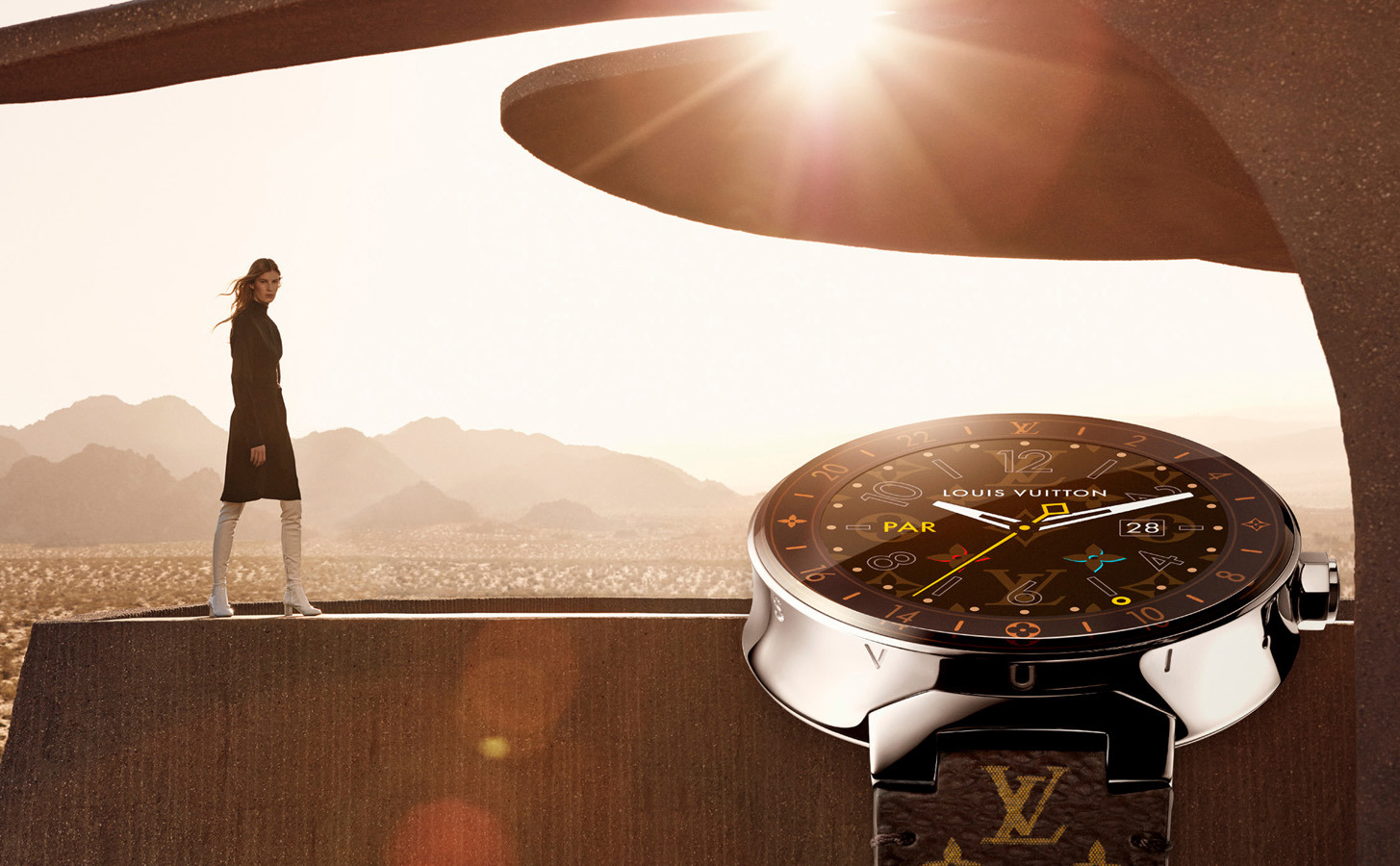 Đắt gấp 8 lần Apple Watch đồng hồ thông minh của Louis Vuitton có gì