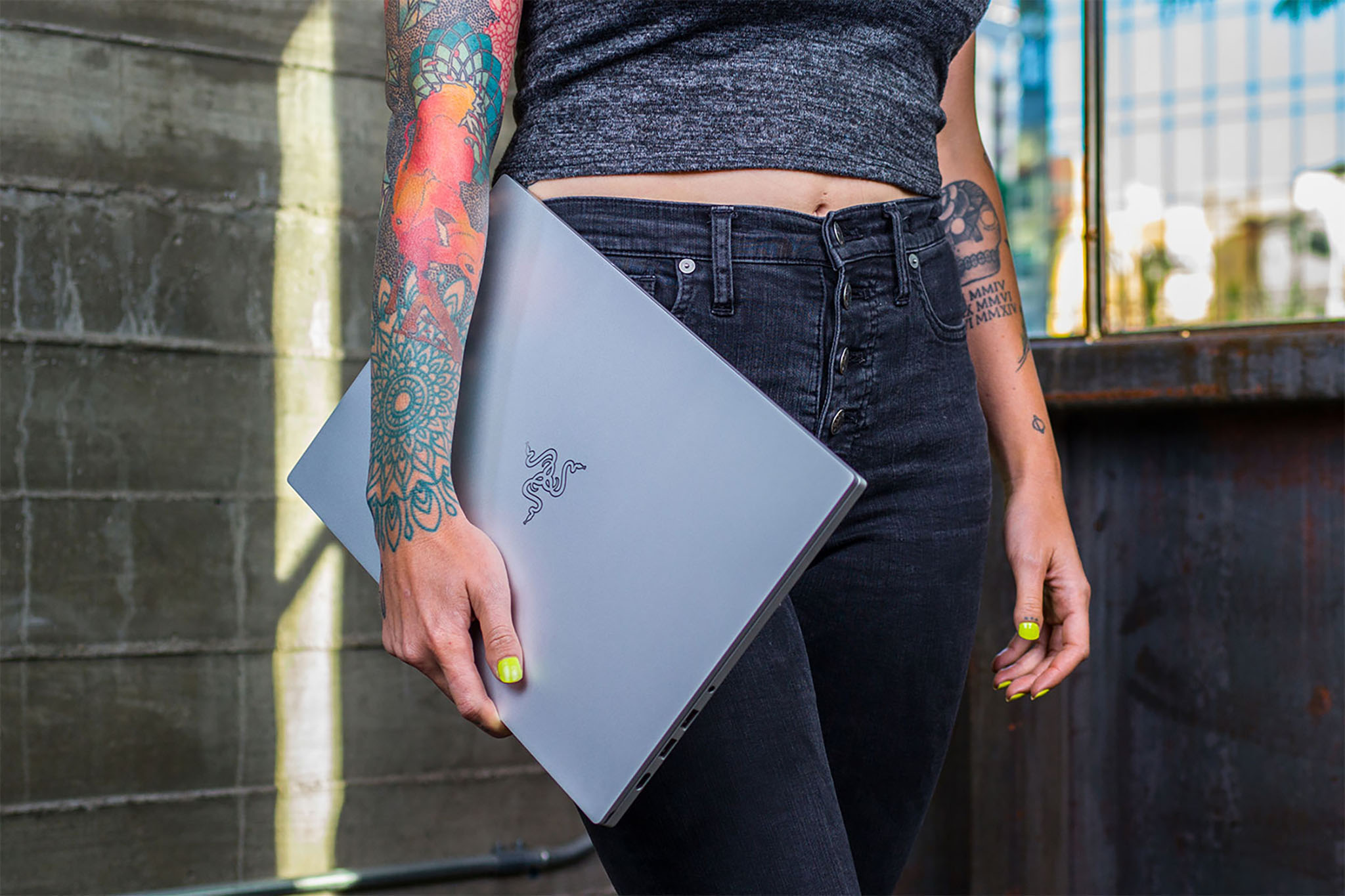 Razer Blade 15 v2 (9).jpg