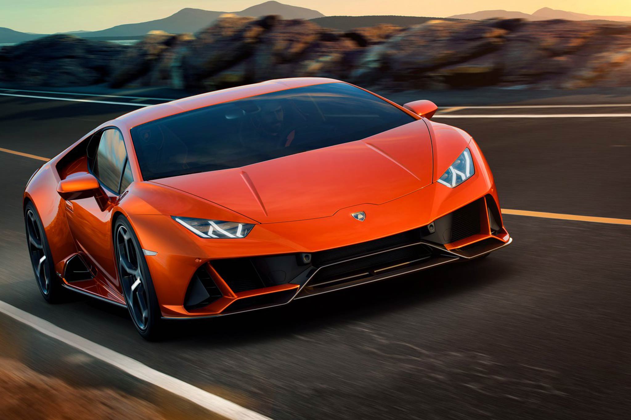 Xe_Tinhte_Lamborghi_Huracan_EVO_1.jpg