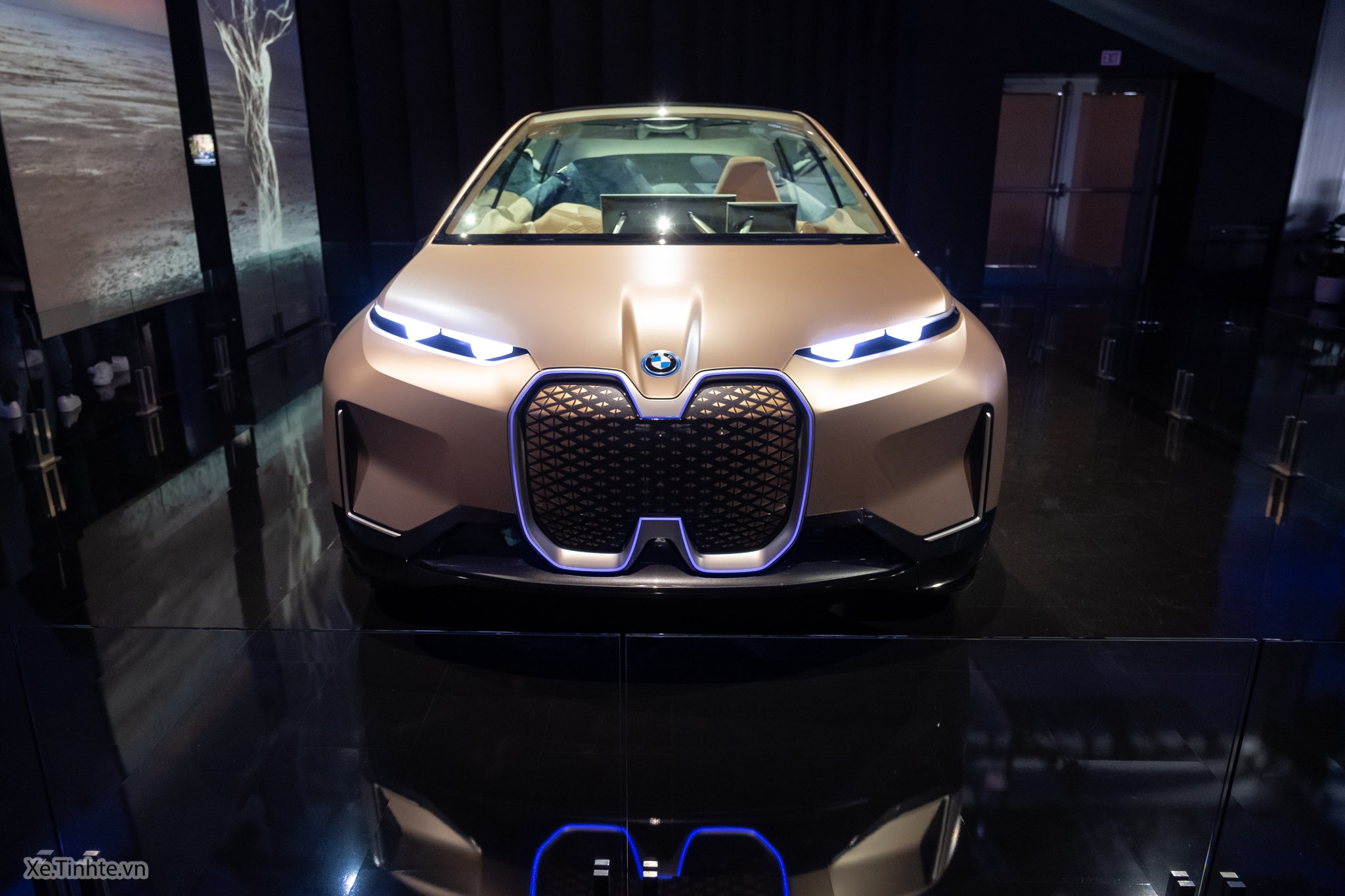 BMW_iNext Concept_Xe.tinhte.vn-0011.jpg