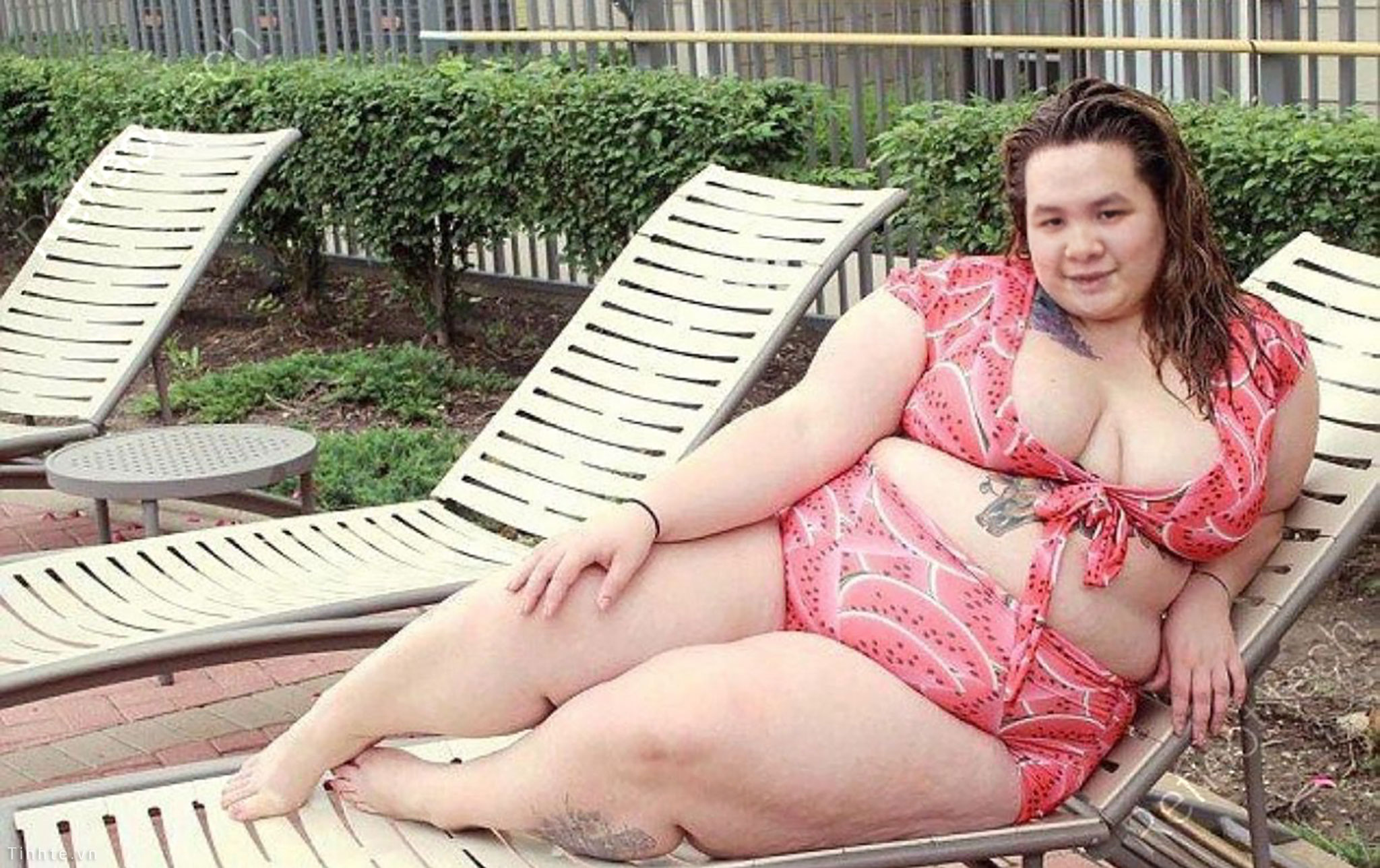 Фото толстых в купальнике