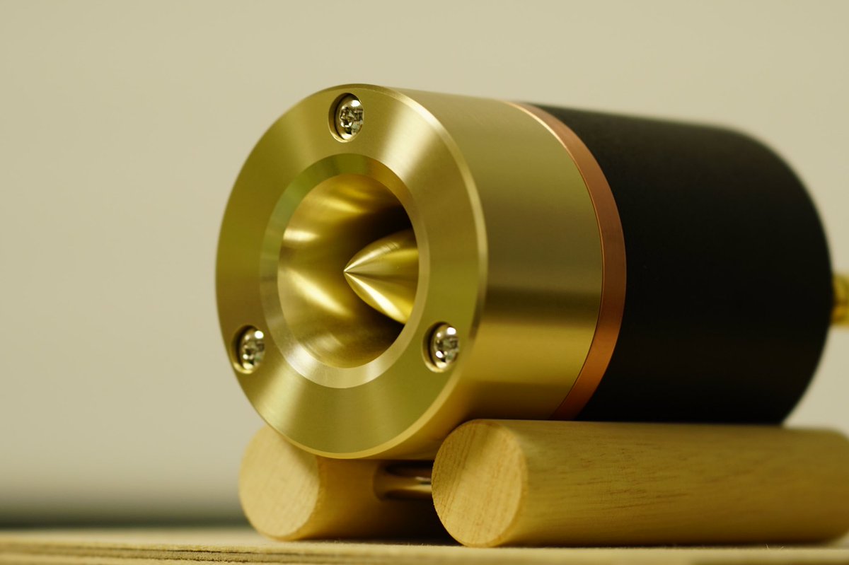 tinhte_fostex_t90a_tweeter_speakers.jpg