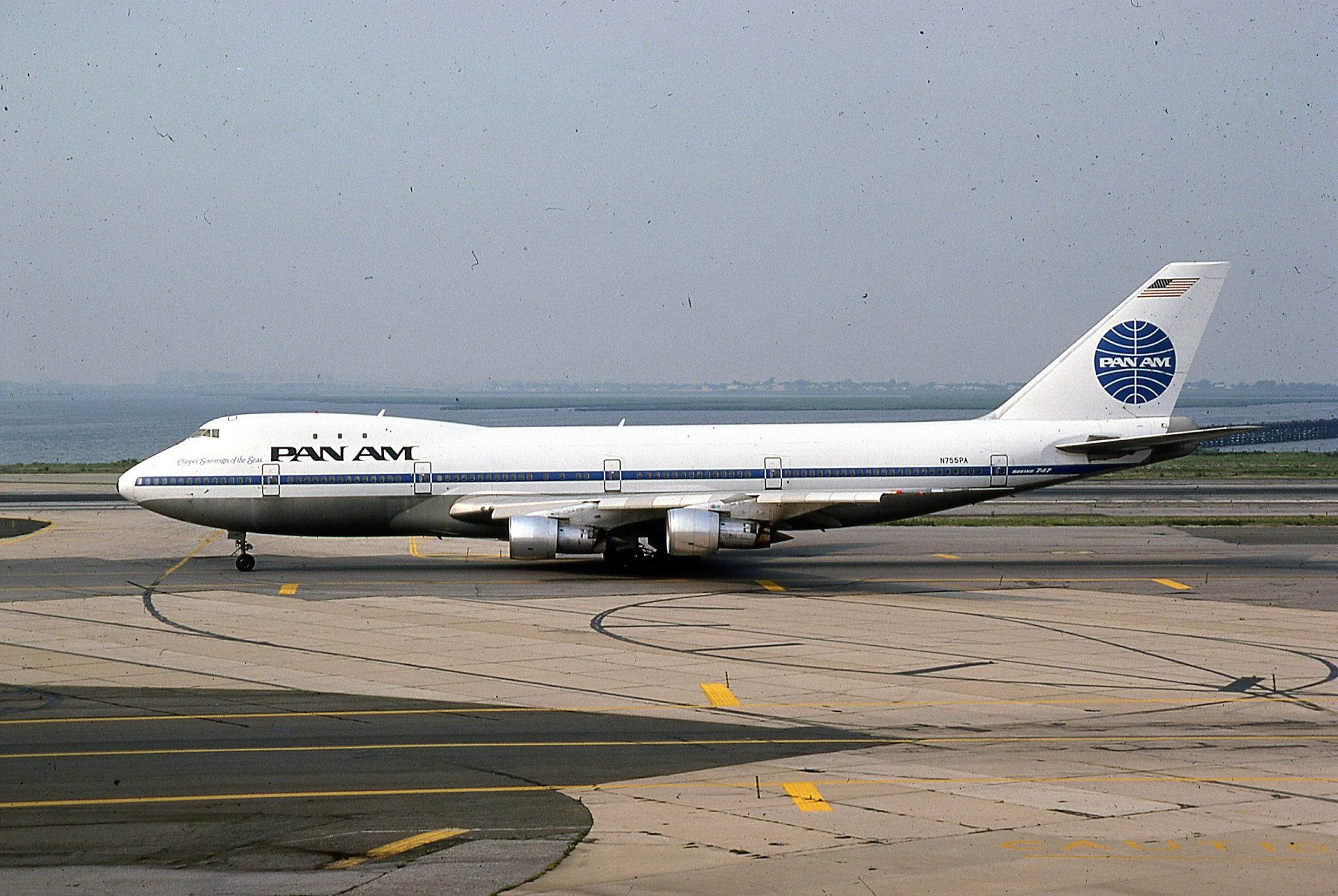 Pan Am 747.jpg