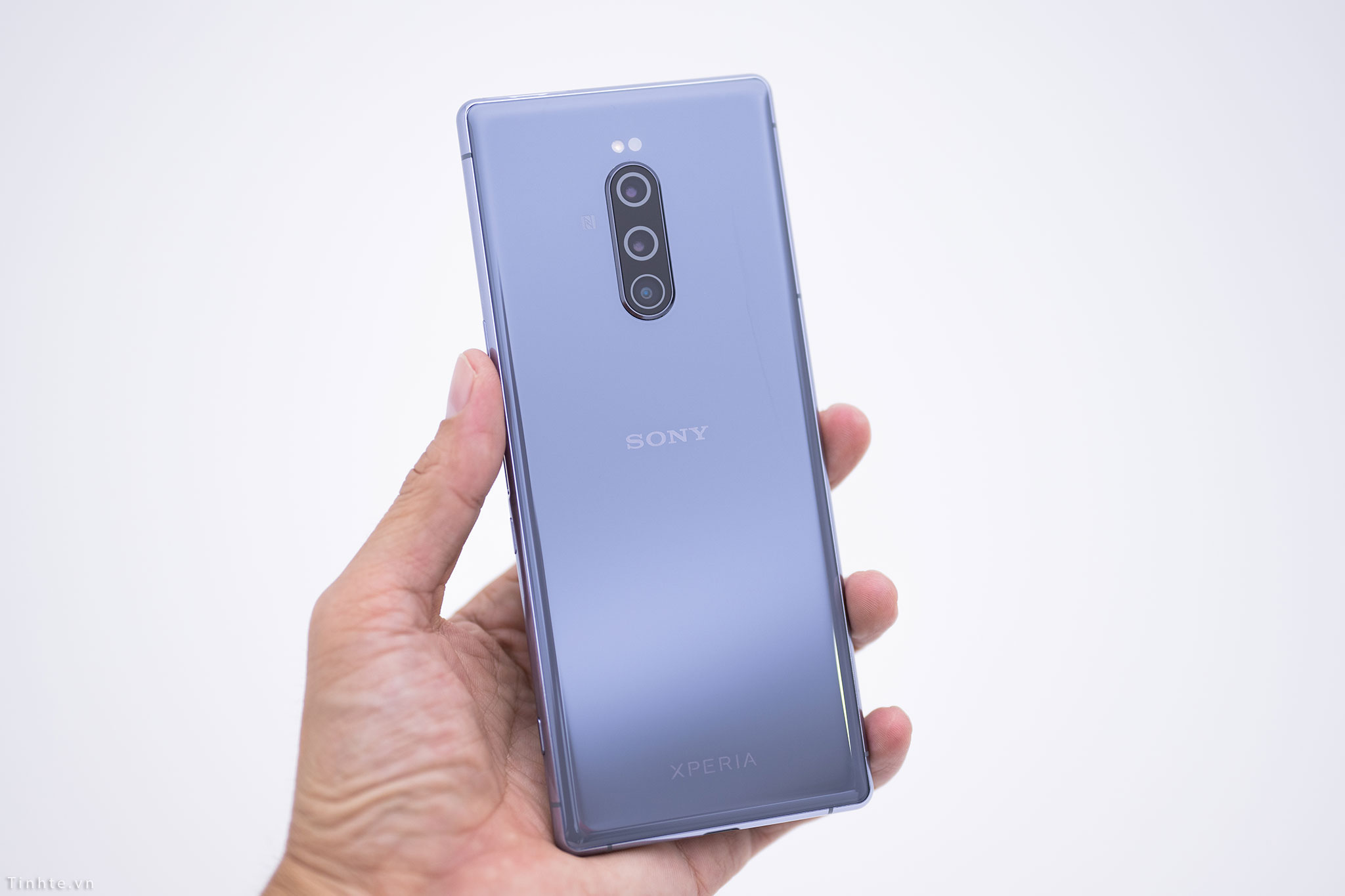 tinhte_tren_tay_sony_xperia_1_mwc19_6.jpg