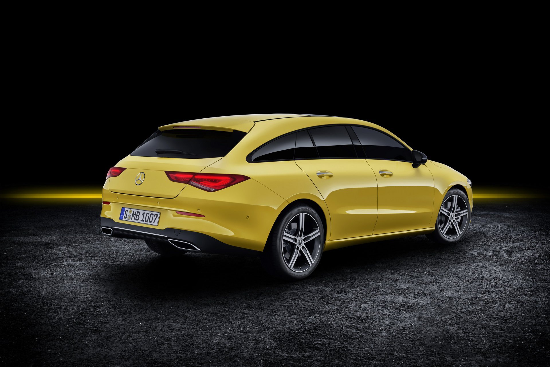 2019-mercedes-cla-shooting-brake-4.jpg