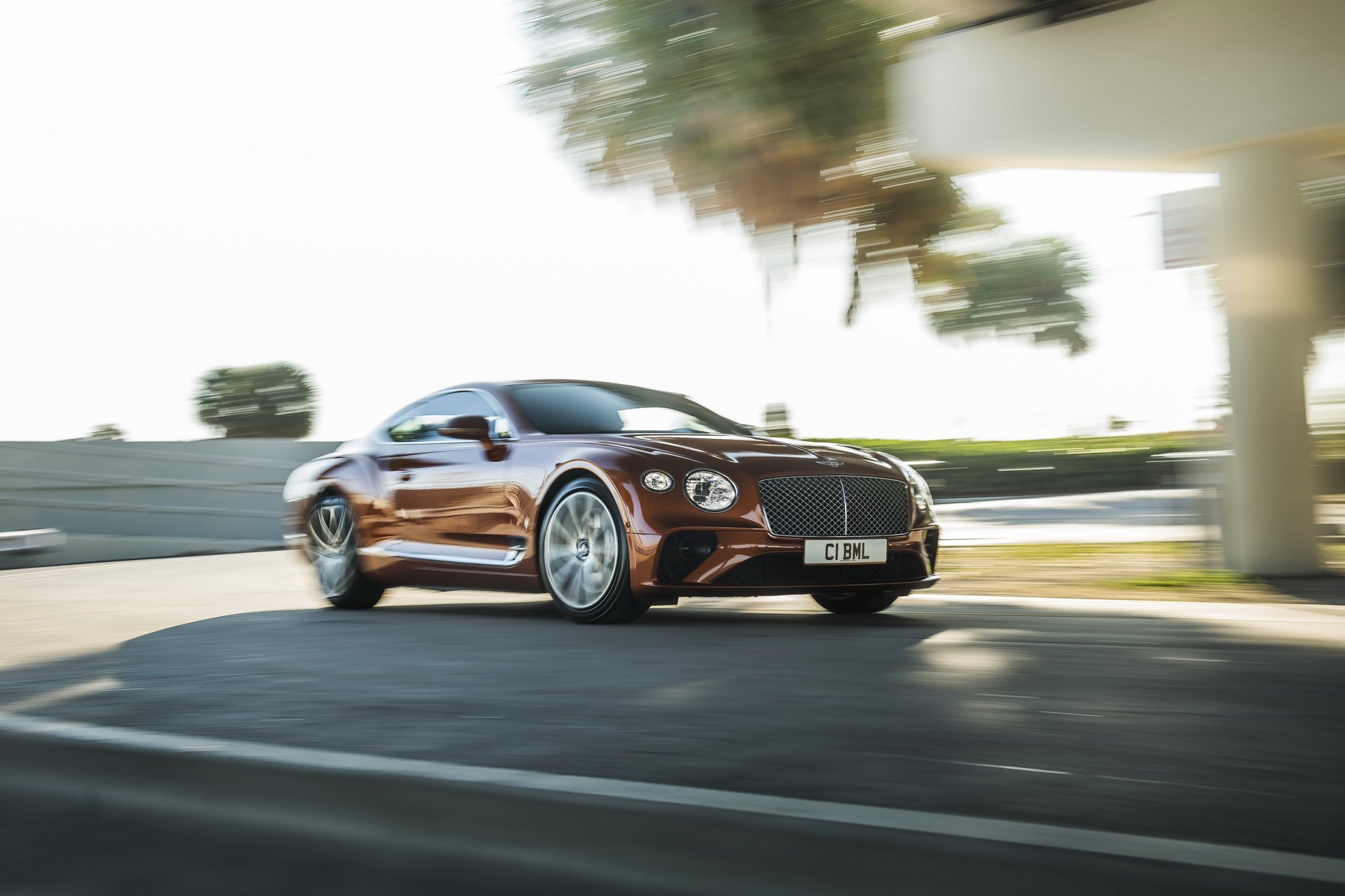 bentley-continental-gt-v8-launched-3.jpg