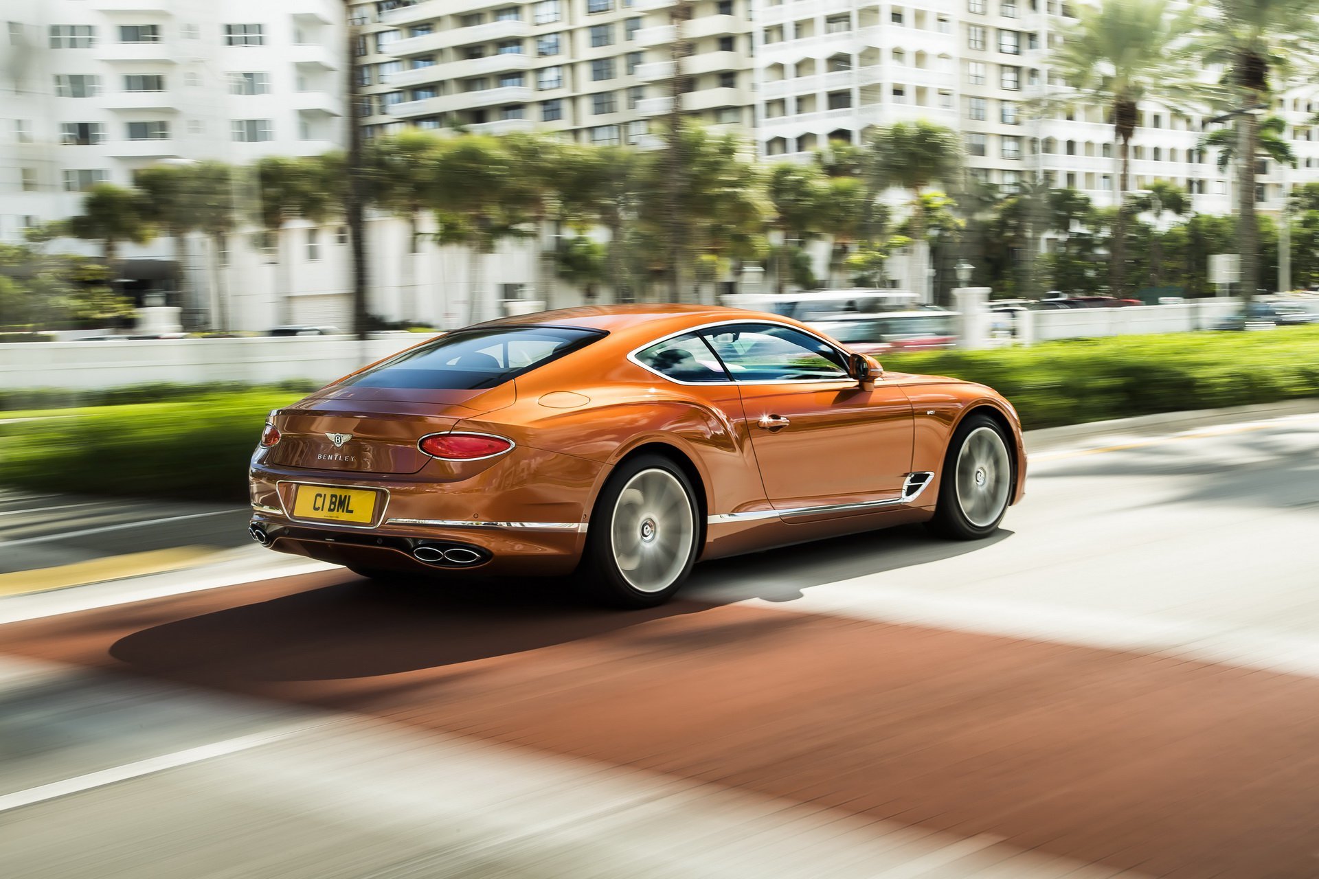 bentley-continental-gt-v8-launched-15.jpg