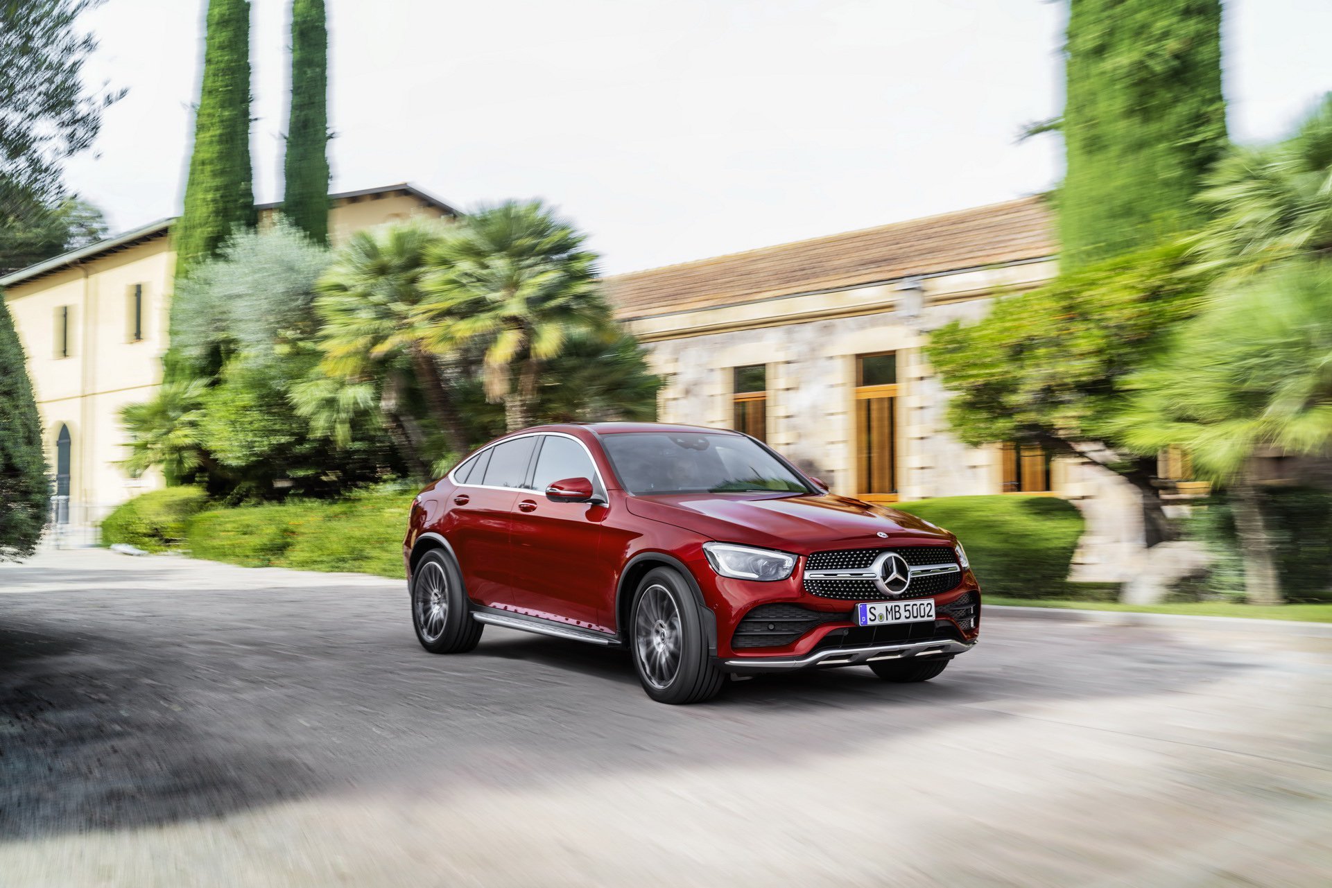 2020-mercedes-benz-glc-coupe-14.jpg