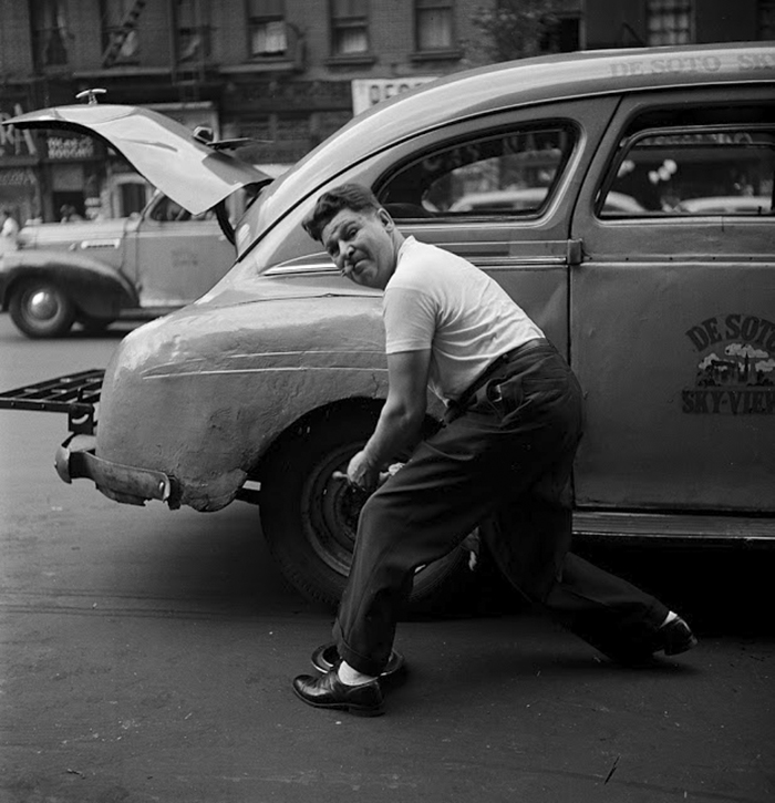 59ad1114c763d-vintage-photographs-new-york-street-life-stanley-kubrick-9-59a91cfc8affe__700.jpg