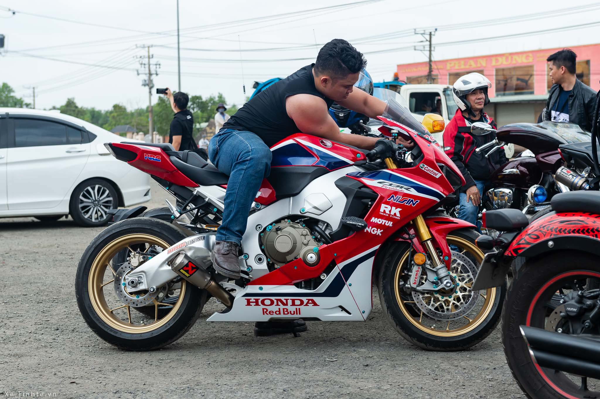 Honda_biker_day_2019_Saigon_Phanthiet (58).jpg