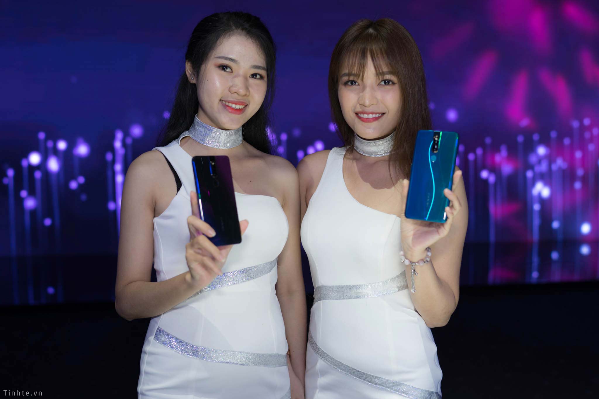 Oppo_F11_F11Pro-12.jpg