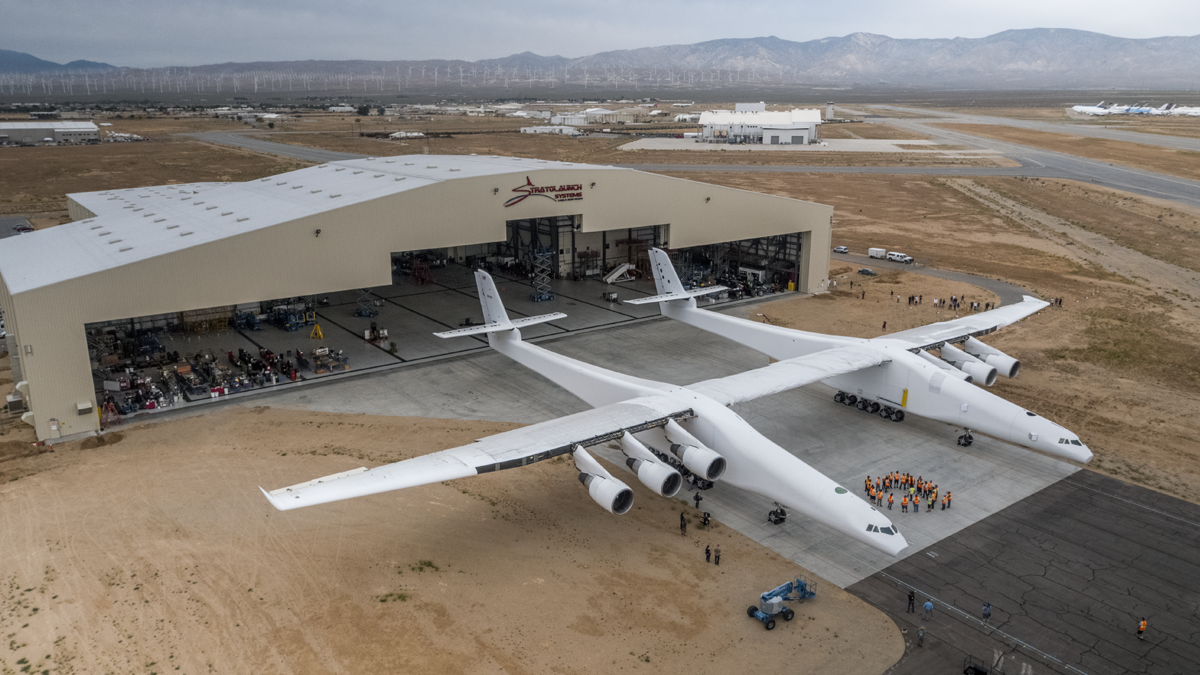 Stratolaunch 10.png