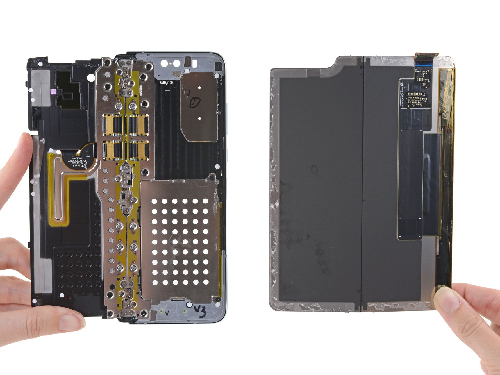 teardown_glaxy_fold_2.jpg