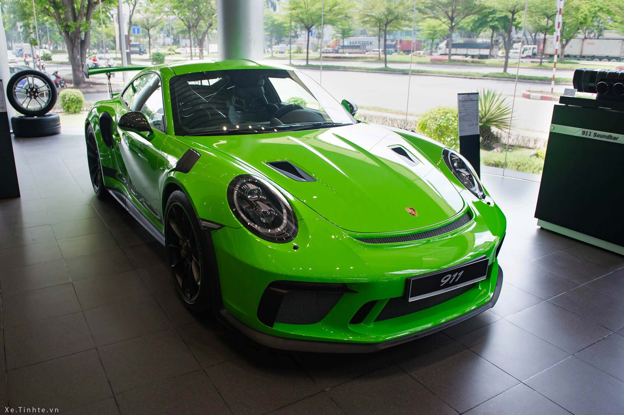 Porsche_911_GT3_RS_Xe_Tinhte (4).jpg