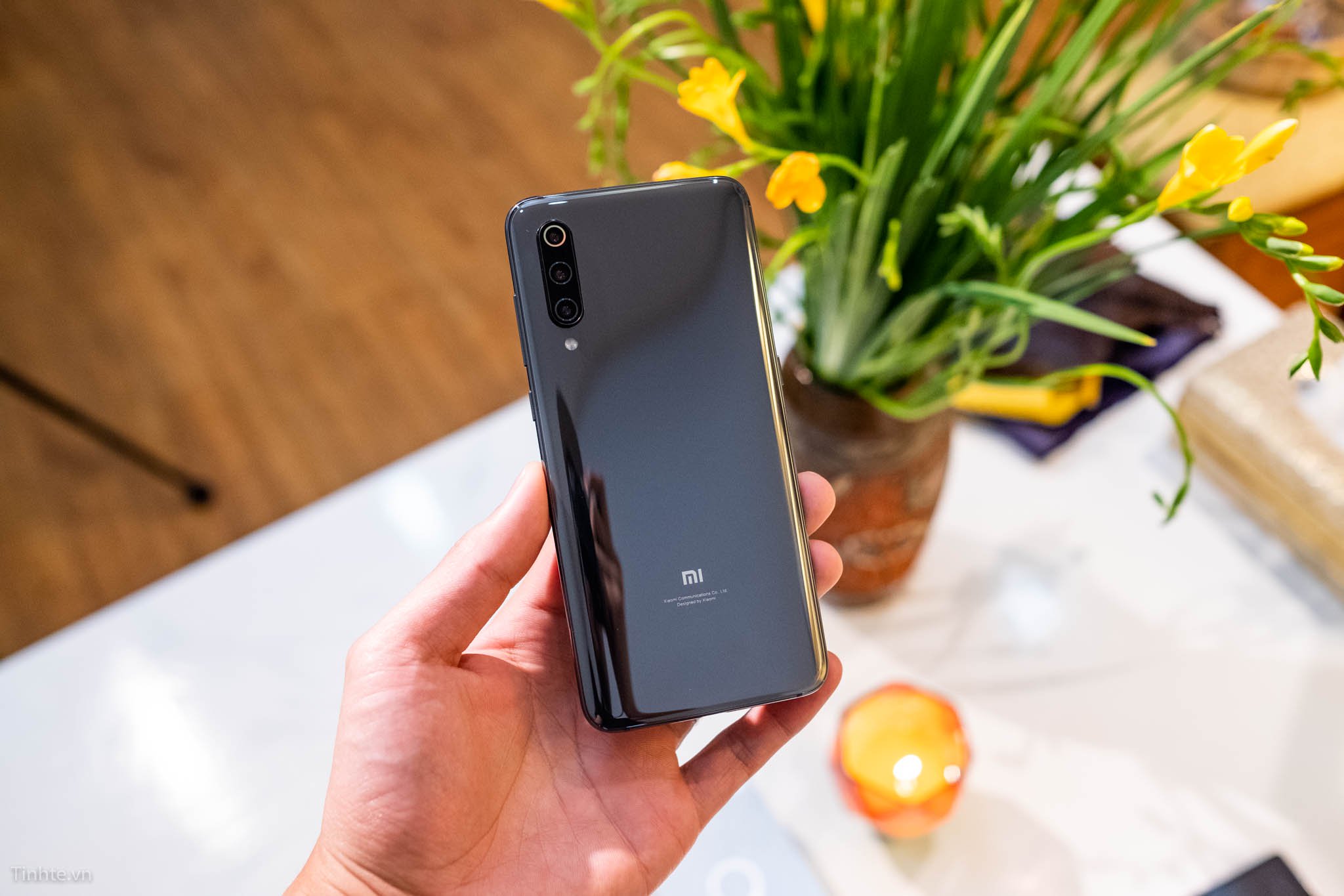 Máy Xiaomi giá rẻ cấu hình cao, vậy bạn phải hy sinh những thứ gì?