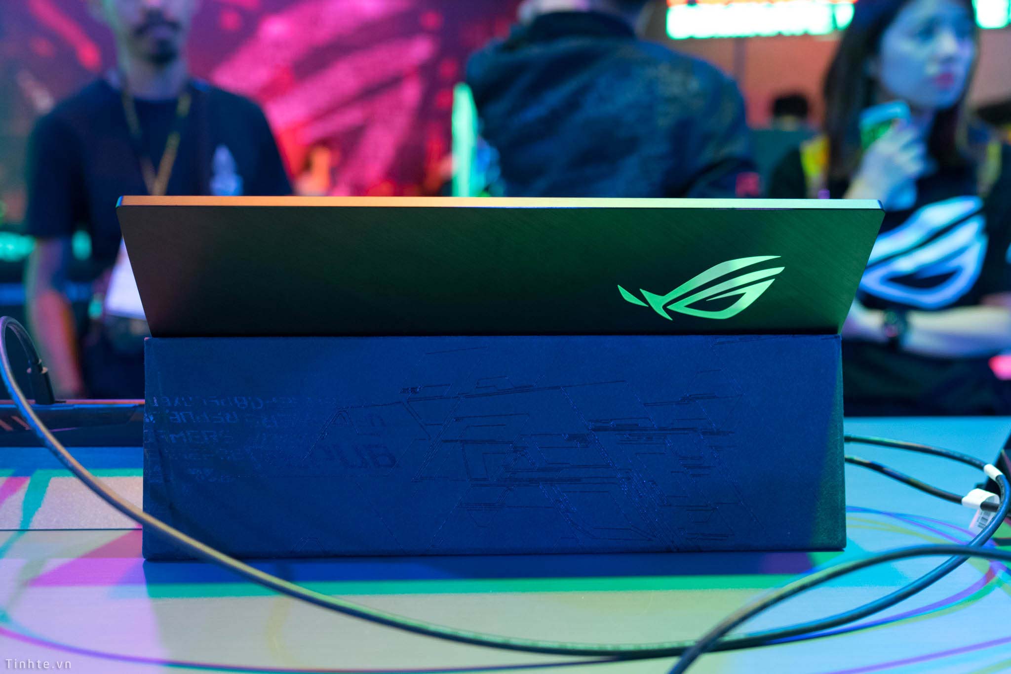 ASUS_ROG_Computex-6.jpg