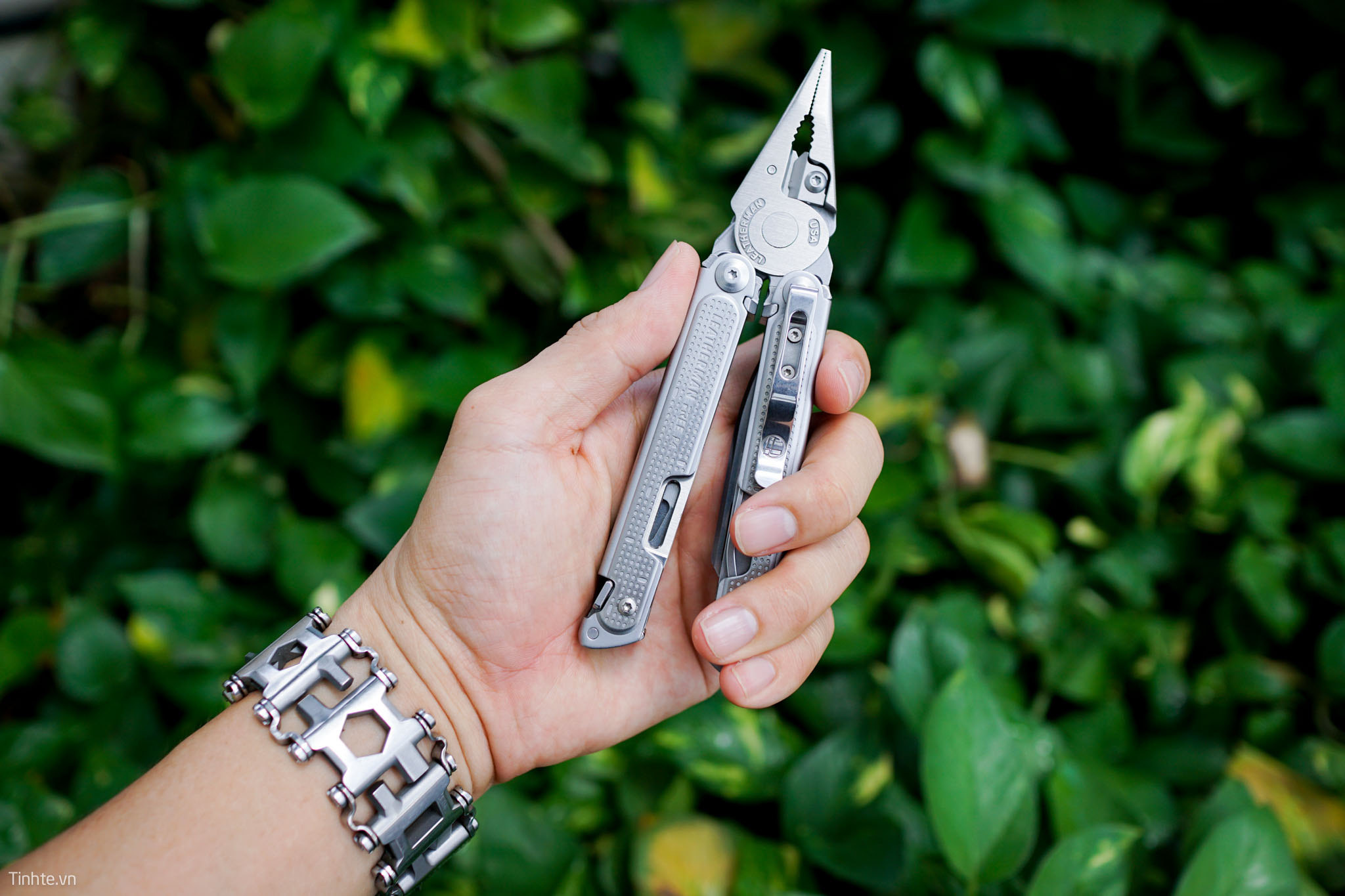 leatherman_free_p4_7.jpg