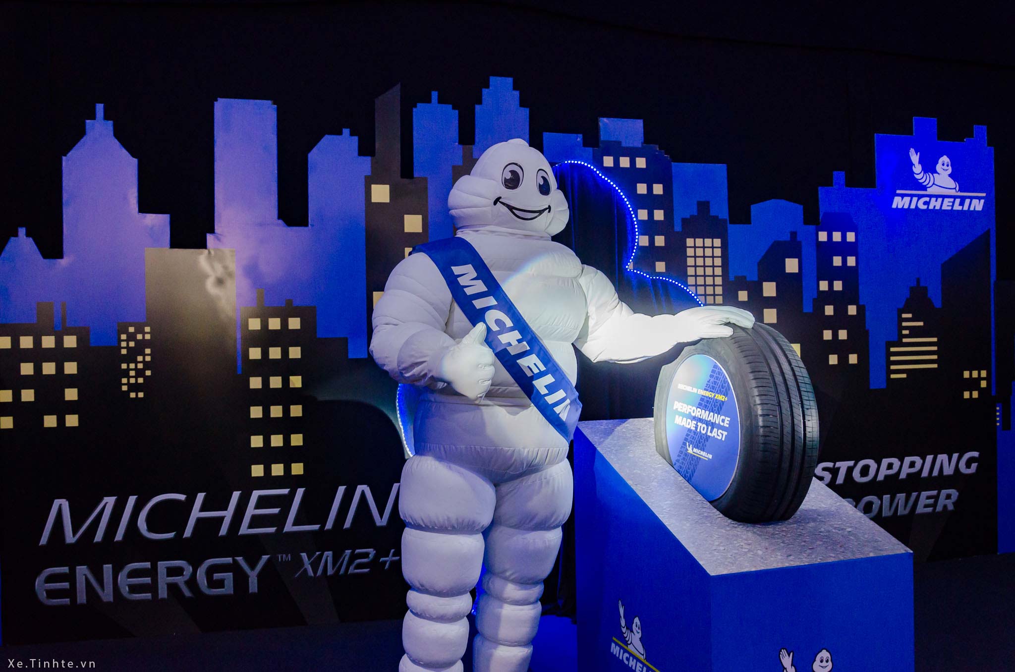 Lop_xe_Michelin_Energy_XM2+_Xe_Tinhte (14).jpg