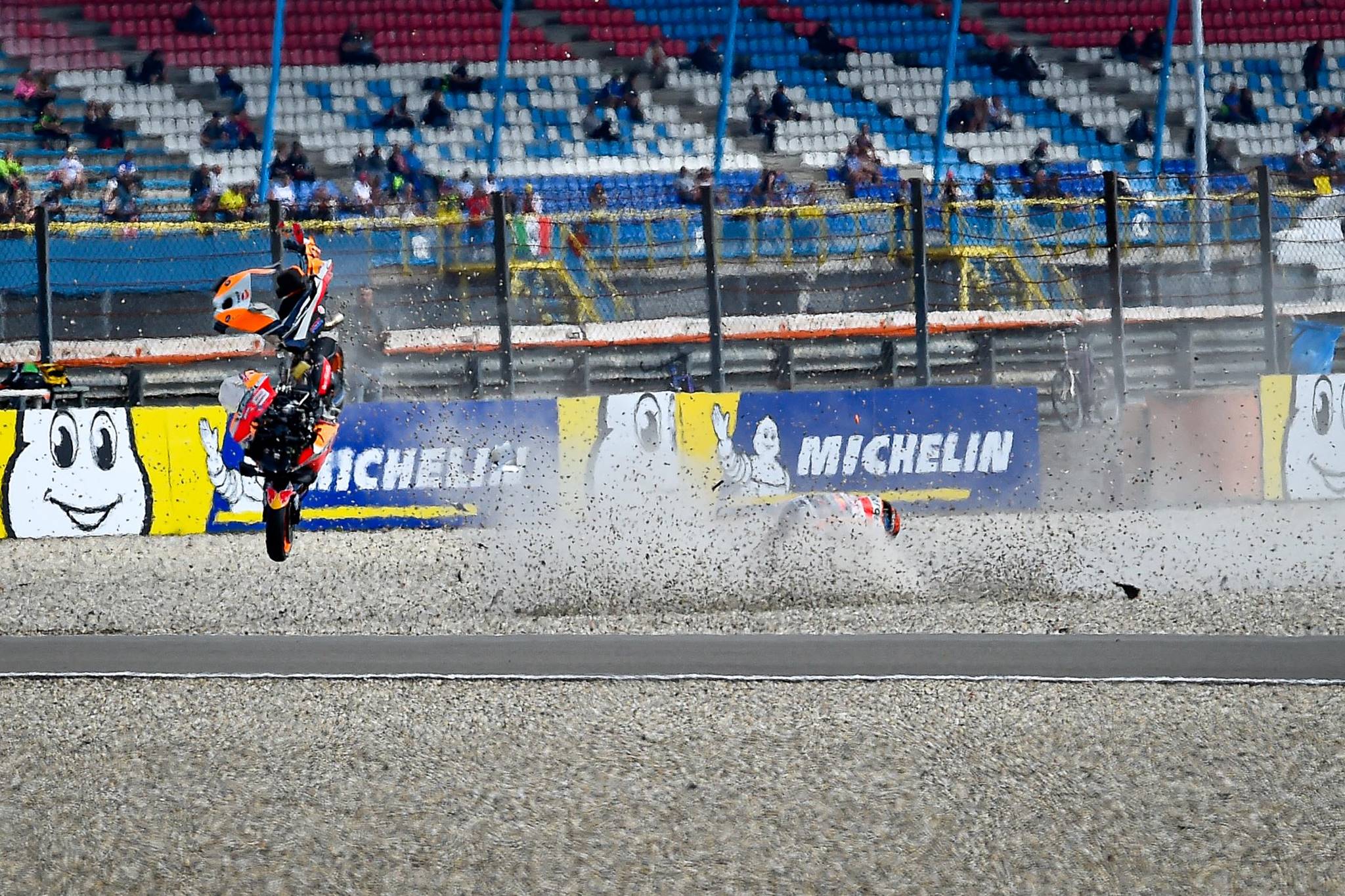 MotoGP19_MotoGP_2019_DutchGP_Xe_Tinhte_043.jpg