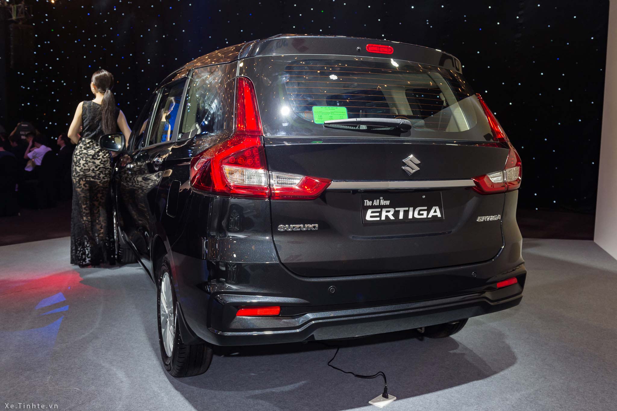 Suzuki_Ertiga_2019_Xe_Tinhte (7).jpg