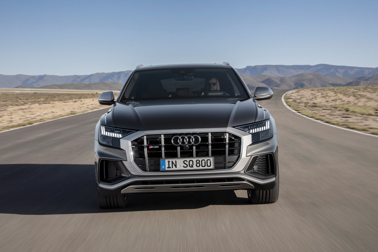 2020-audi-sq8-5.jpg