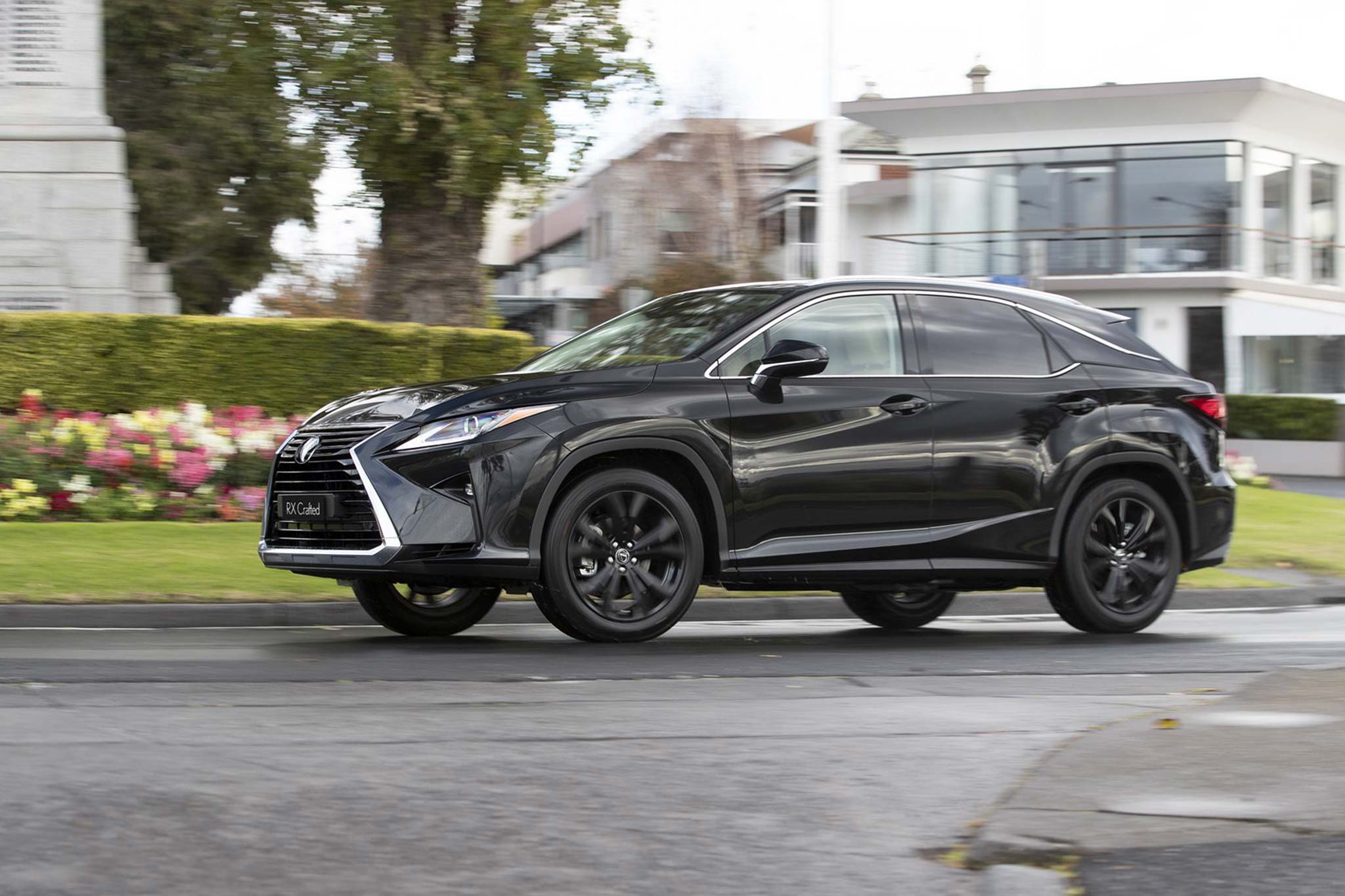 Xe_Tinhte_lexus_rx_nx_crafted_4.jpg