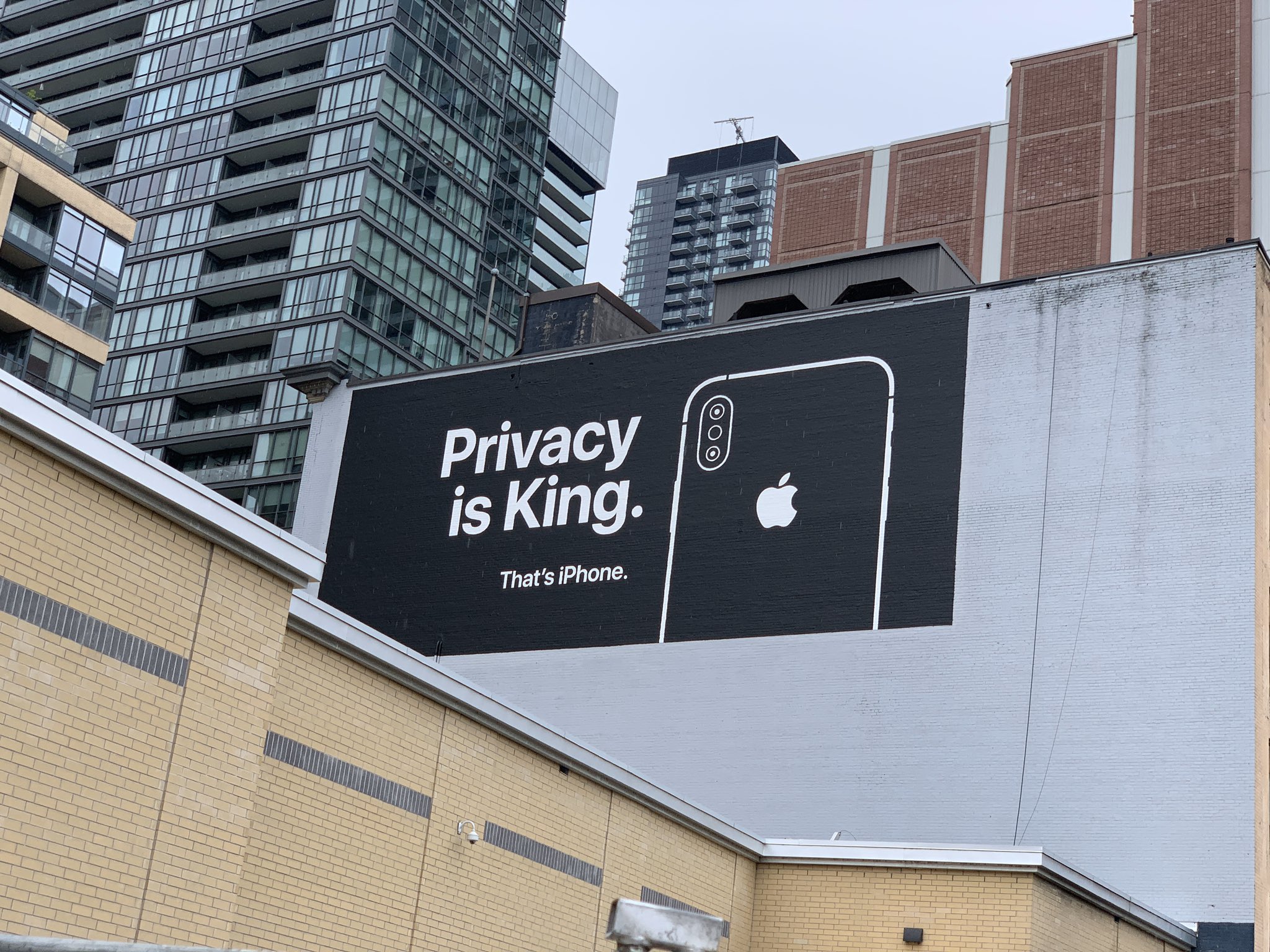 Apple_Privacy_King.jpeg