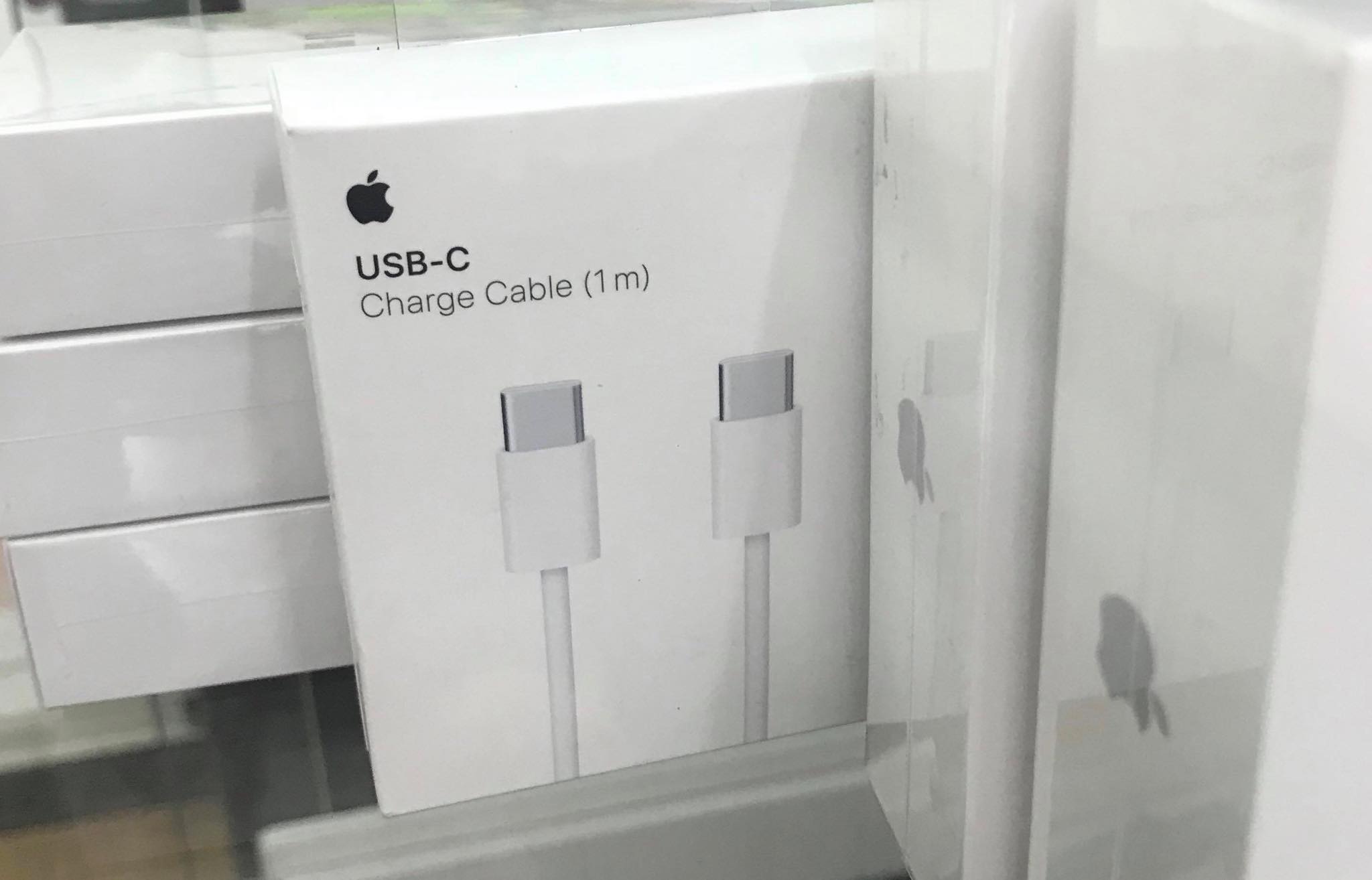 Kiem_tra_usb_c_sacc_apple_tinhte_4.jpg