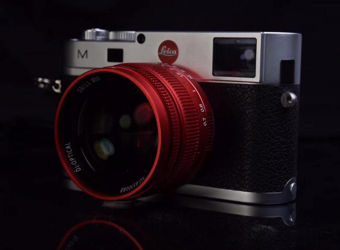 47Artisans-50mm-f1.1-red-limited-edition_.jpg