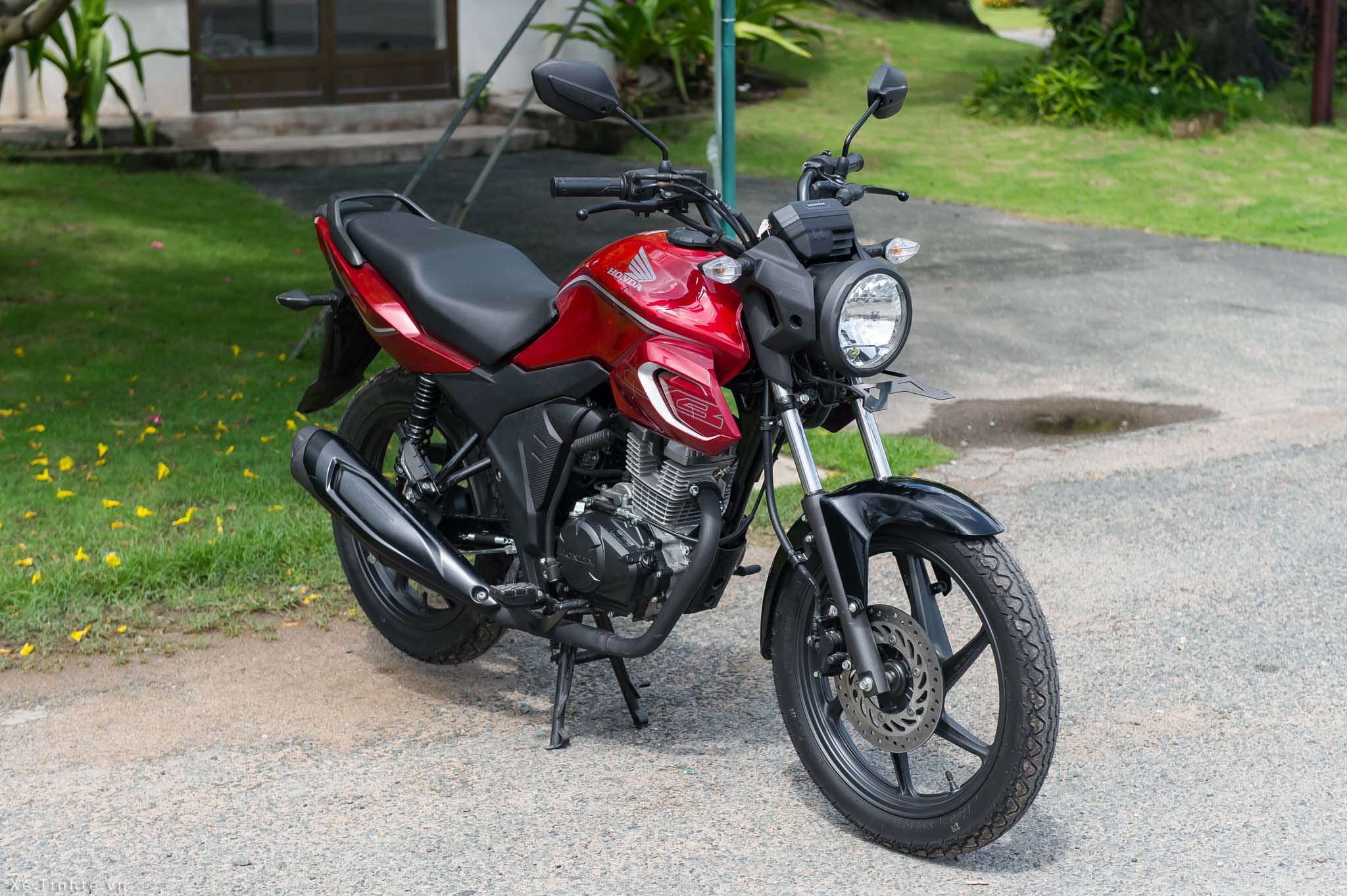 Độc đáo Honda CB150 Verza lột xác BMW RNineT với gói độ hơn 10 triệu đồng   Motosaigon