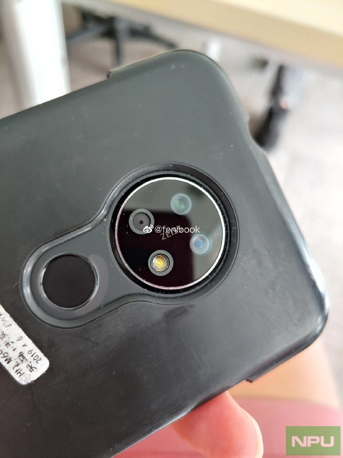 Nokia-Daredevil-Zeiss-rear-camera.jpg