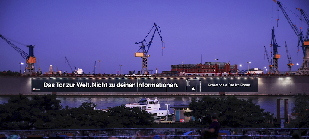 Apple_Quang_cao_privacy_hamburg_1.jpg