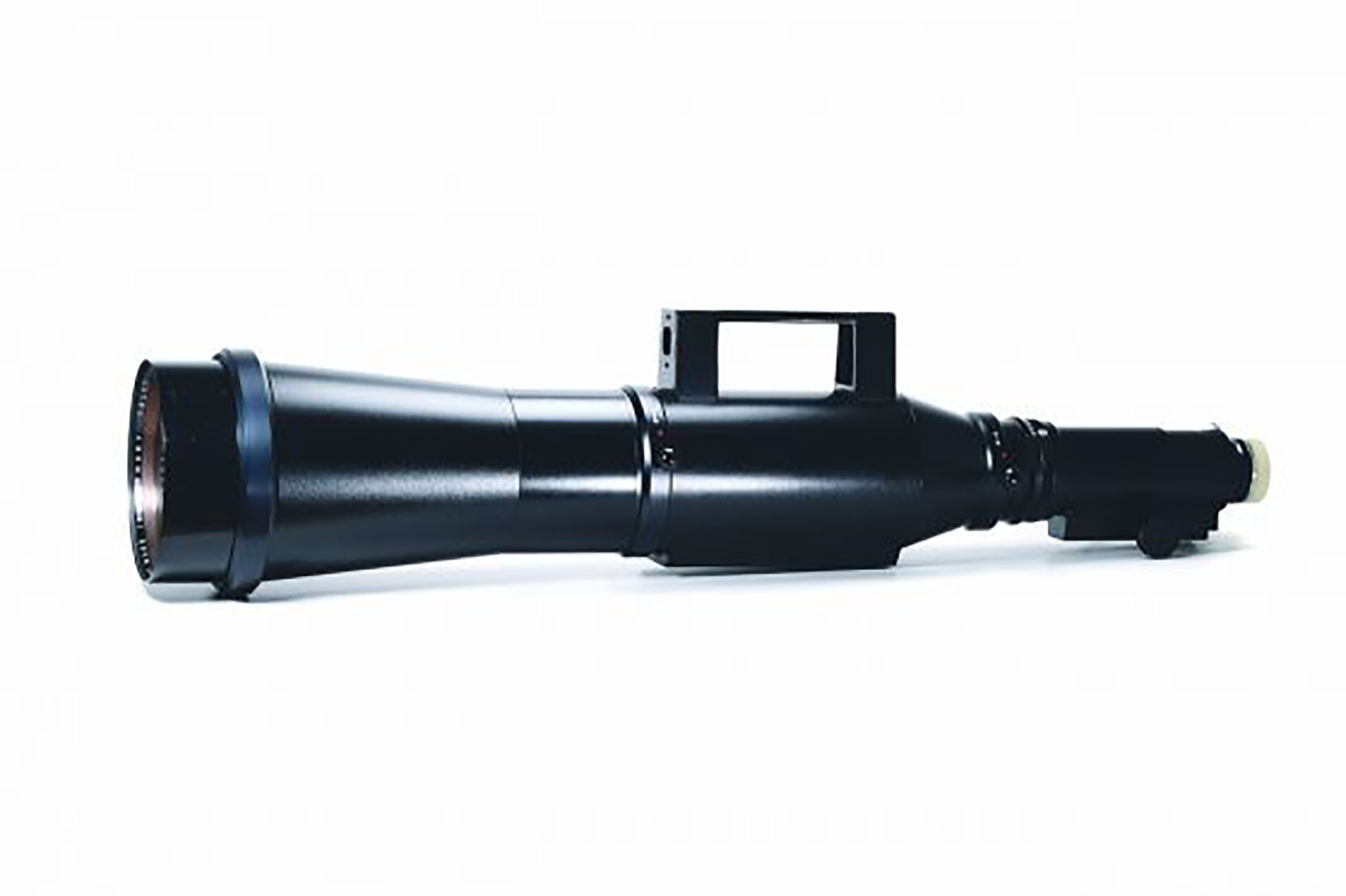 Leitz-Telyt-R-1000-mm-f5.9-Prototype-lens-560x373.jpg