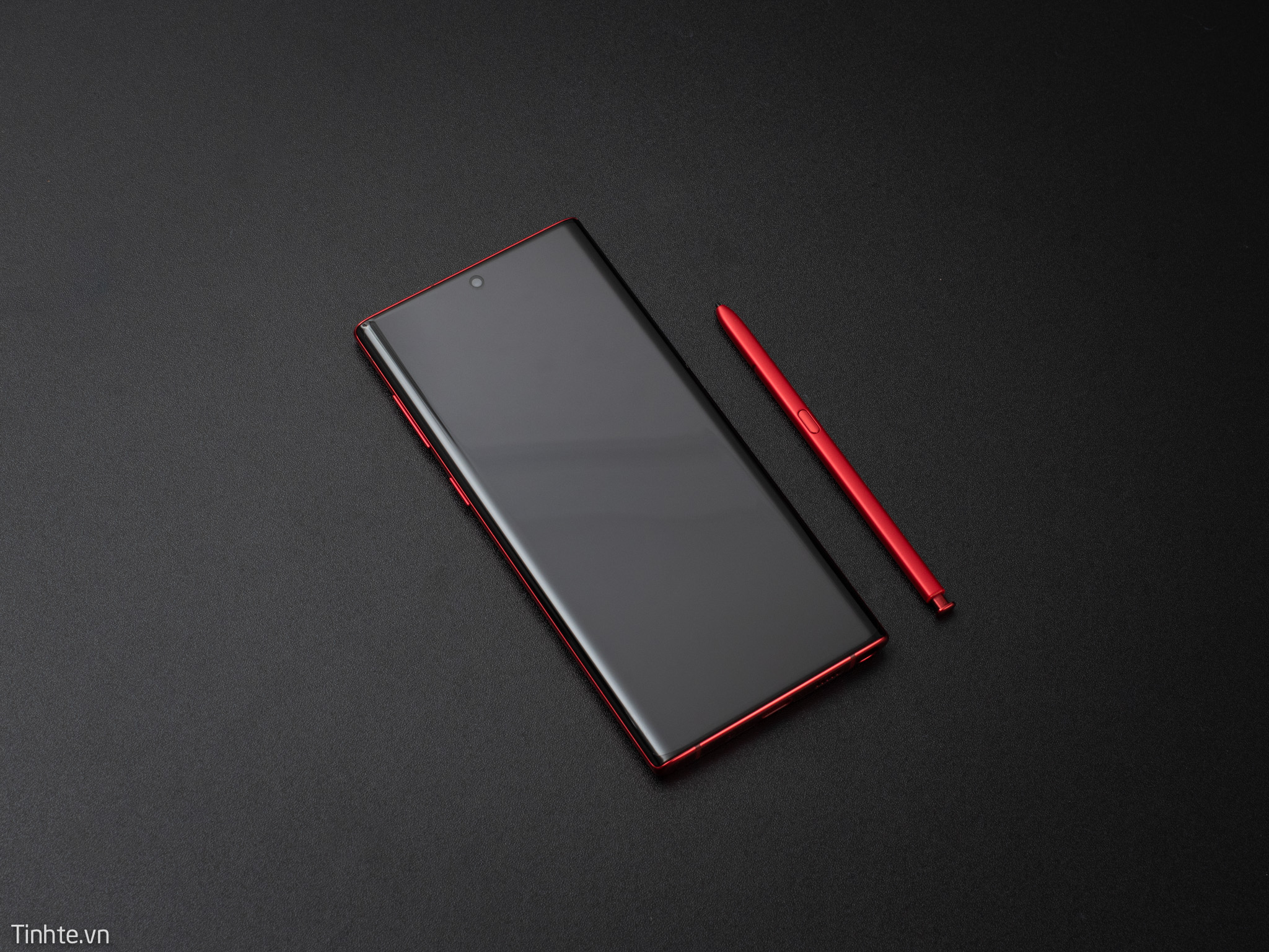 Galaxy-Note10-Aura-RED-2.jpg
