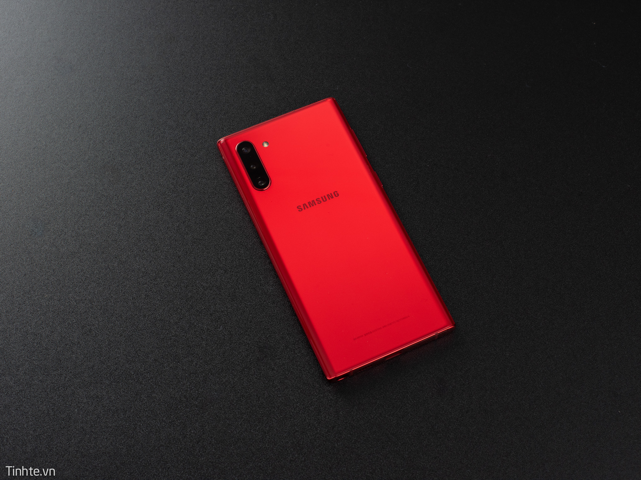 Galaxy-Note10-Aura-RED-8.jpg