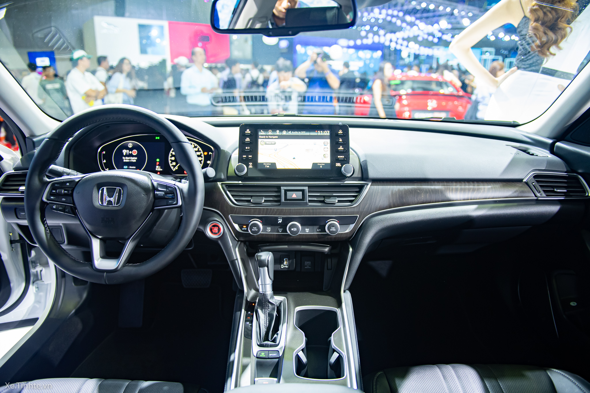 VMS2019_Trên_Tay_Honda_Accord_Turbo-4129.jpg