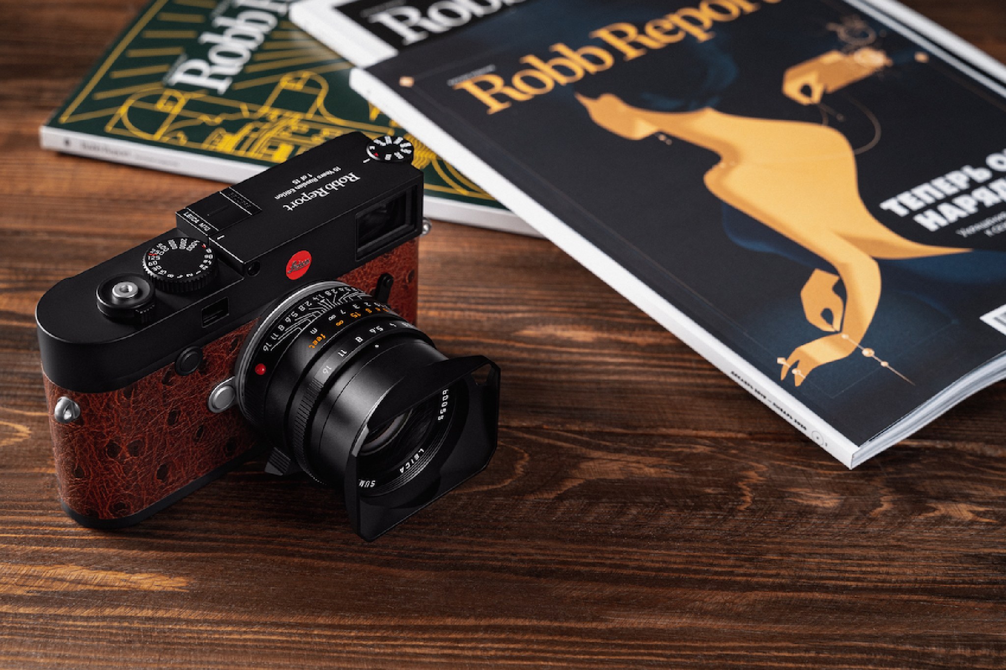 Leica-M10-Robb-Report-Russia-15-years-limited-edition-camera-1.jpg