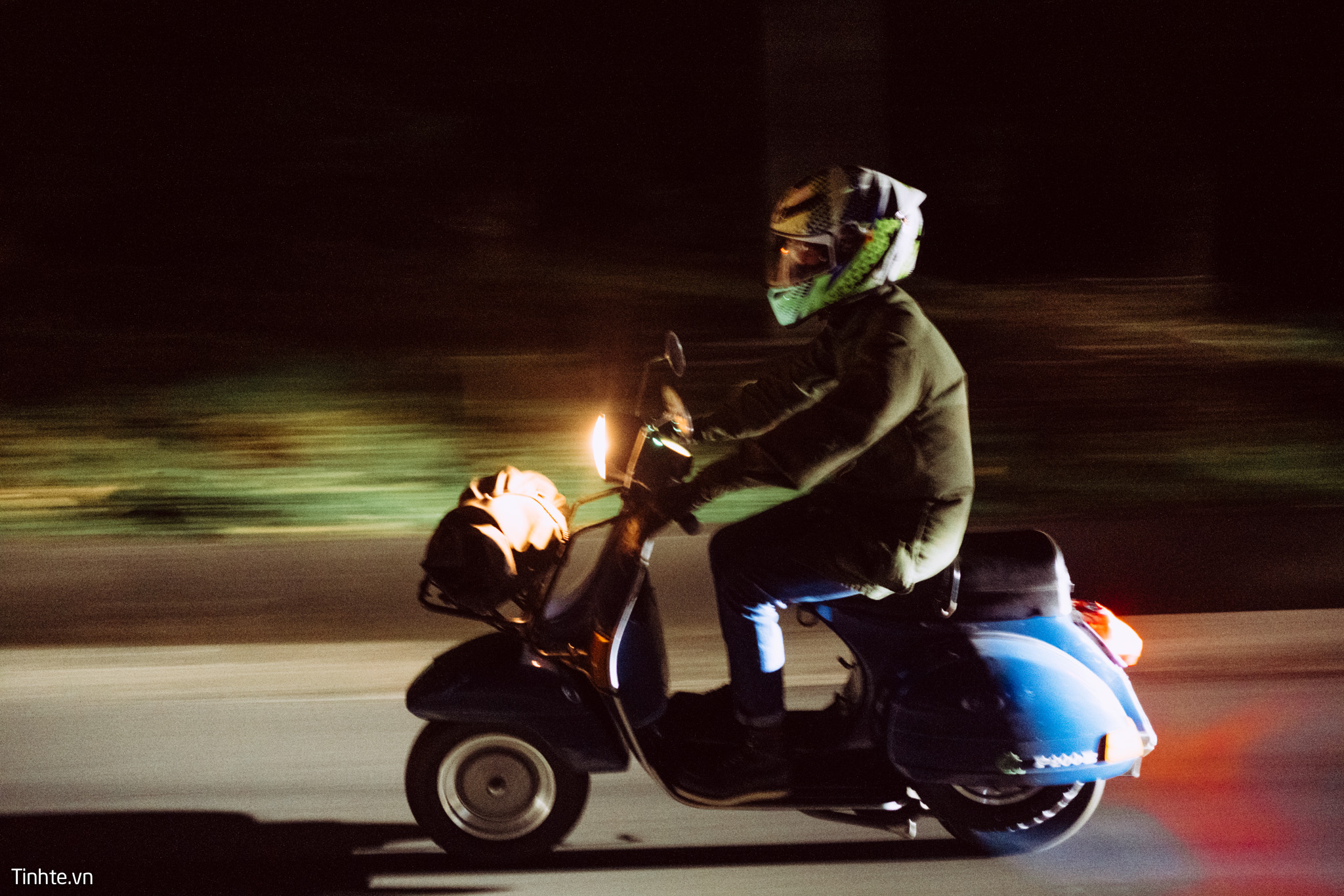Vespa_SG_BL_DM-16.jpg