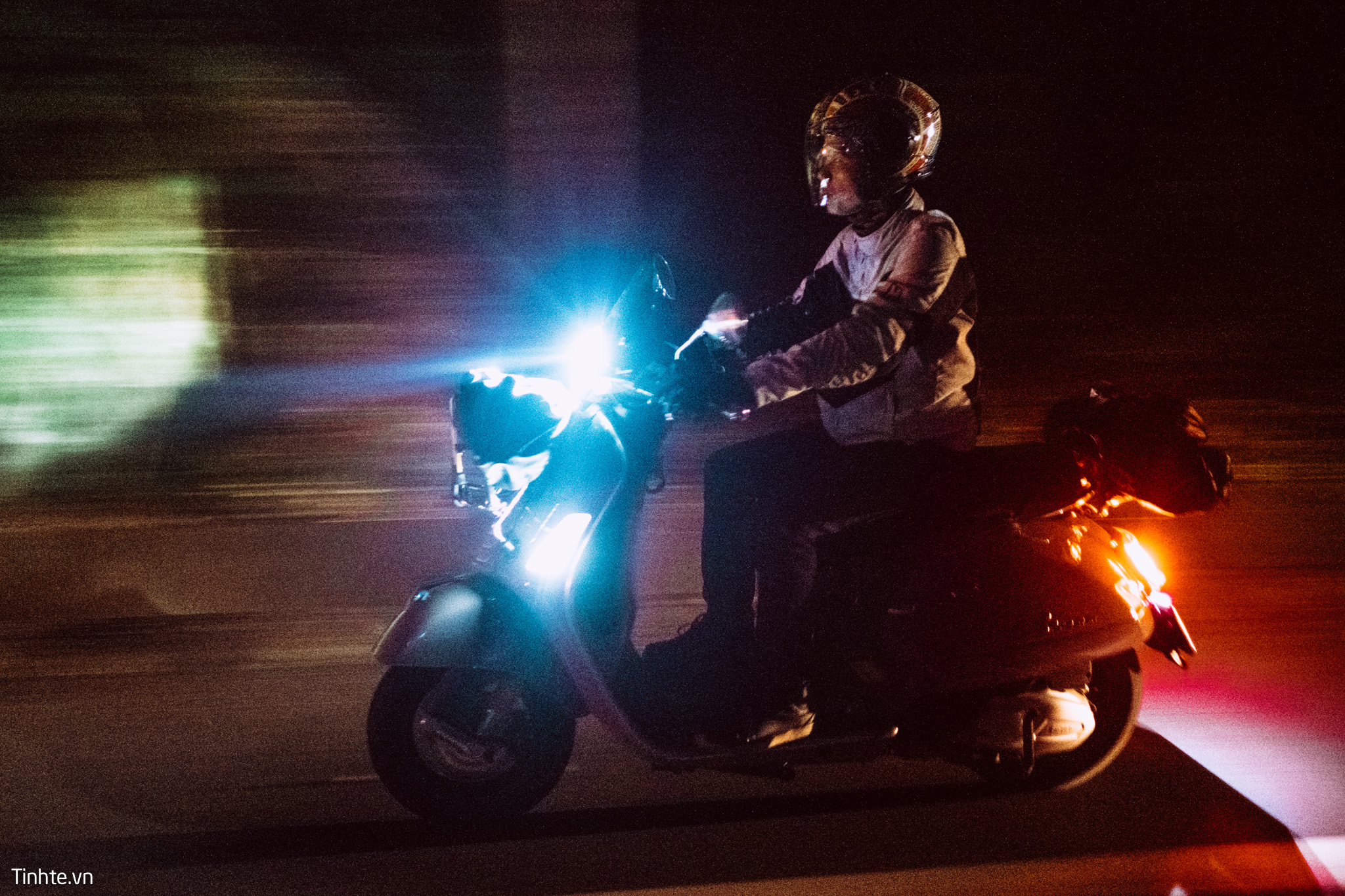 Vespa_SG_BL_DM-17.jpg
