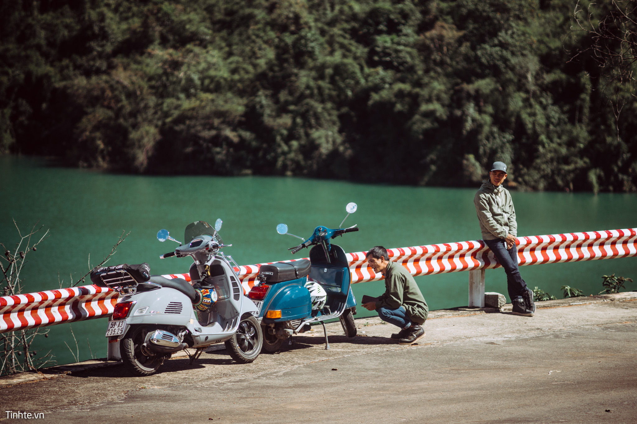 Vespa_SG_BL_DM-64.jpg