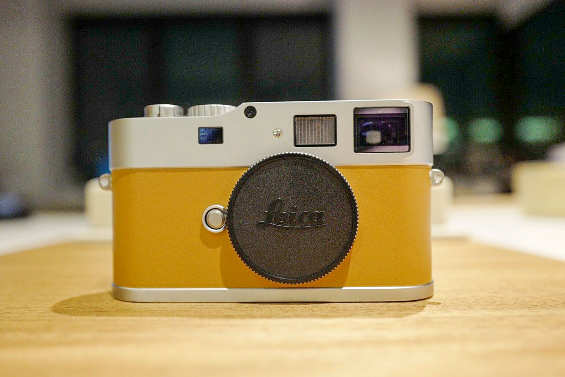 Leica-M9-Hermes-Prototype-6.jpg