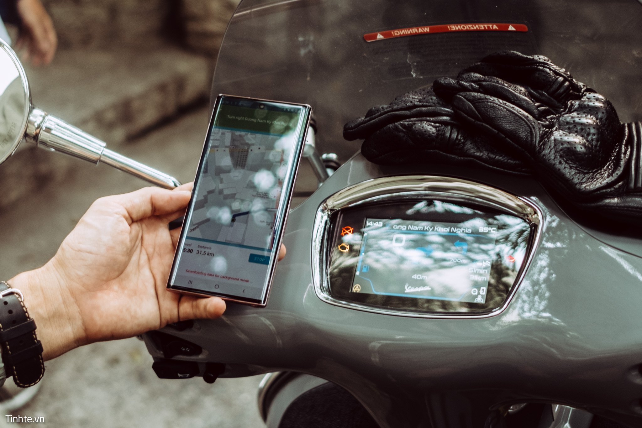 4855608_Vespa_SG_BL_DM-5.jpg