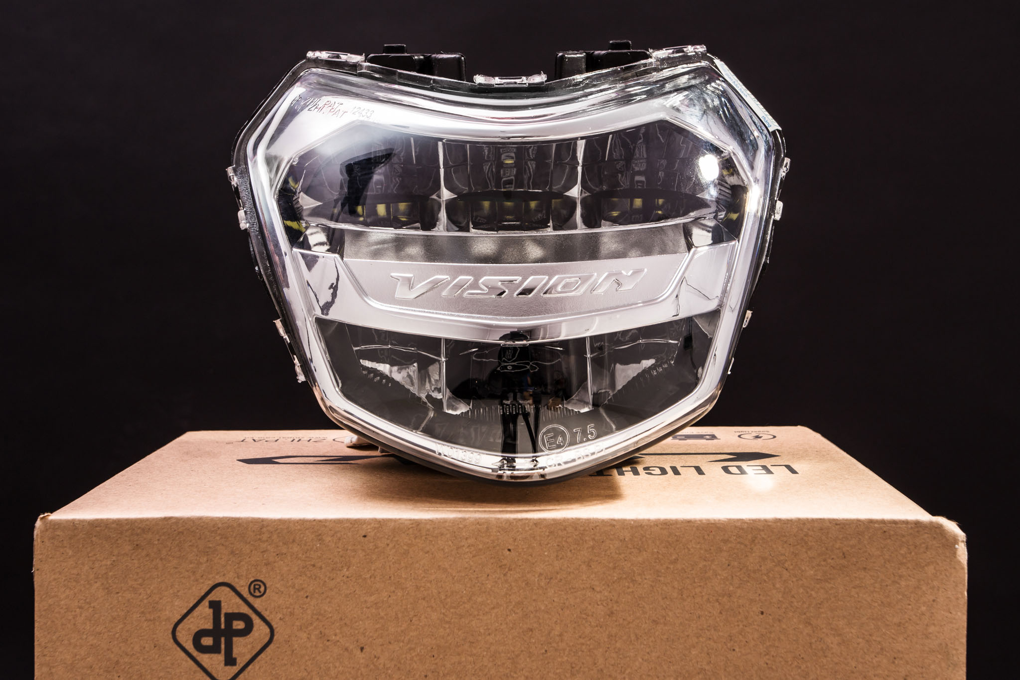ZhiPat-Vision-LED-Headlight-2.jpg