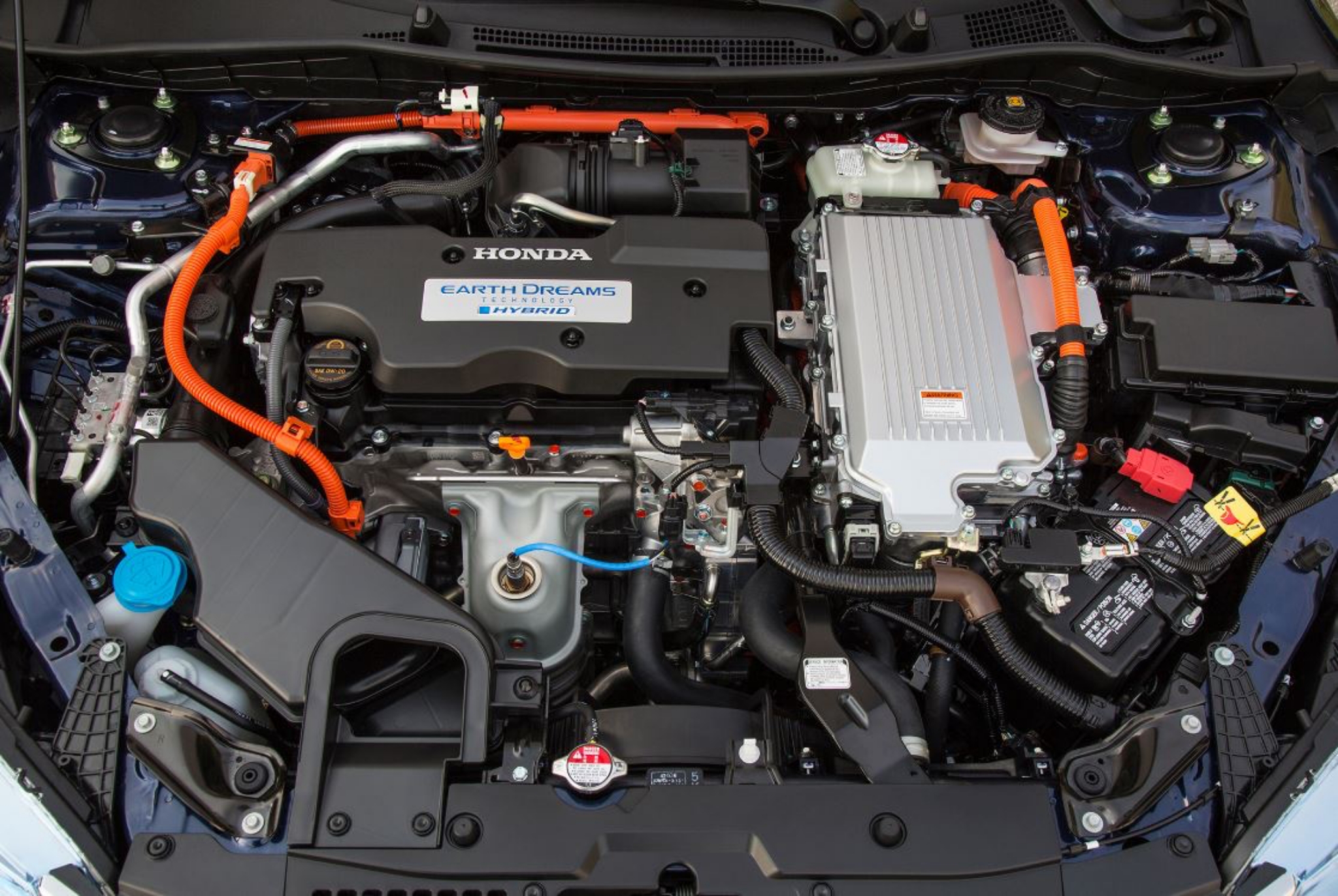 Honda-Accord-engine.jpg