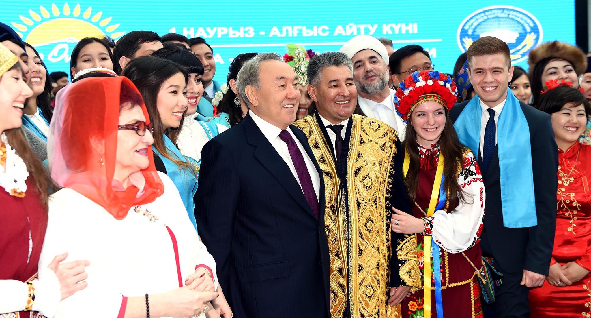 Kazakh_people.jpg