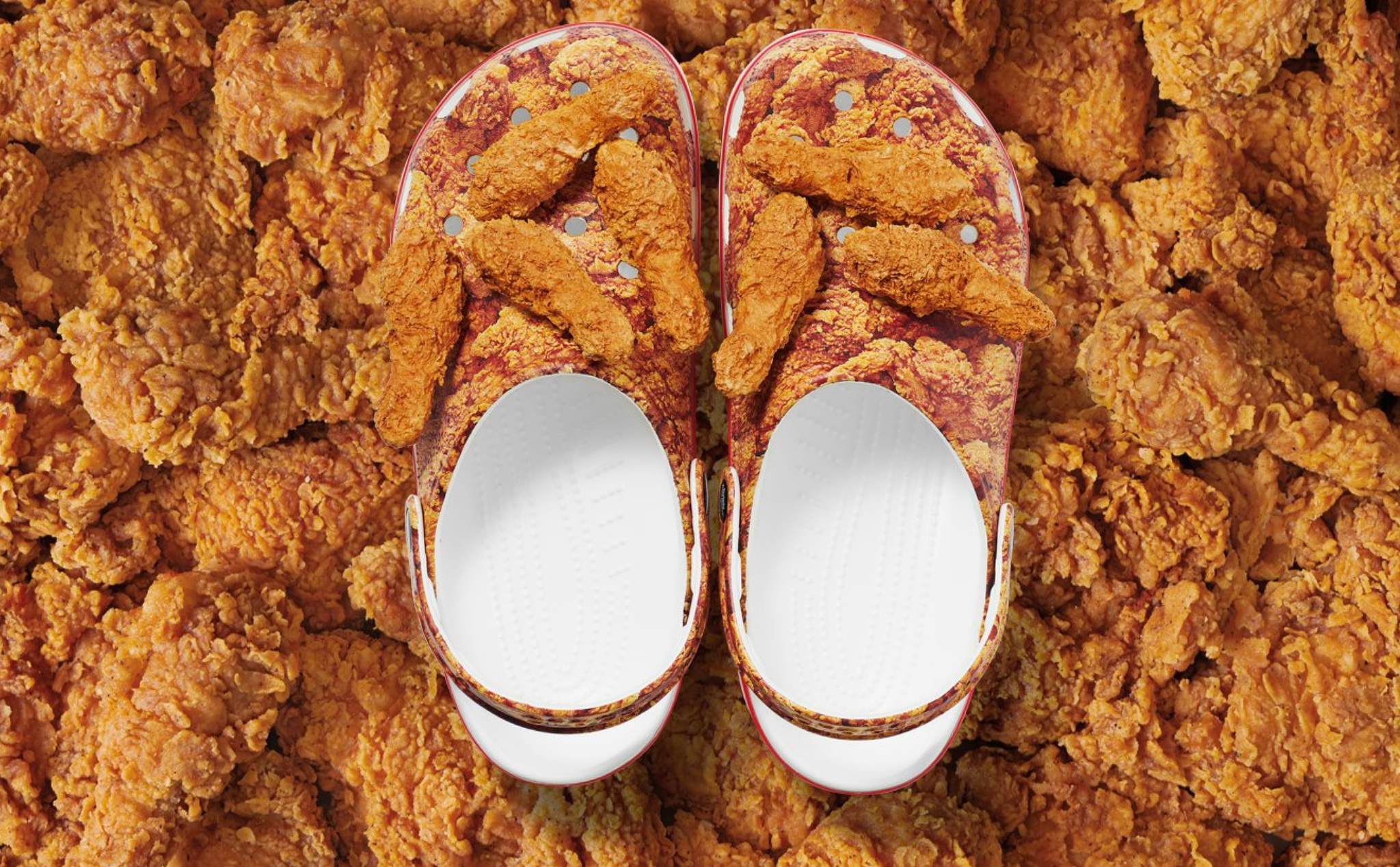 Hãng dép Crocs kết hợp với KFC chuẩn bị ra mắt sản phẩm mới