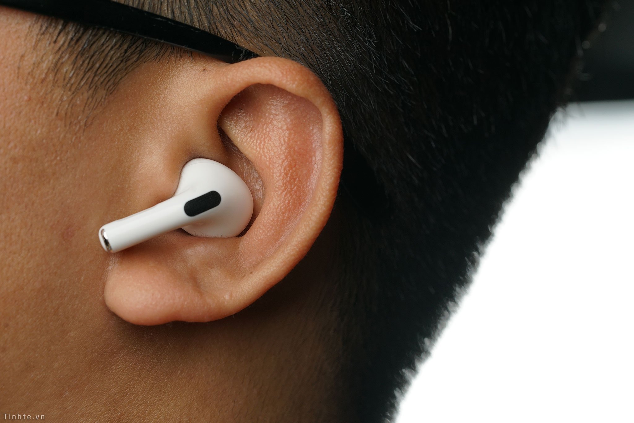 Airpods-8.jpg