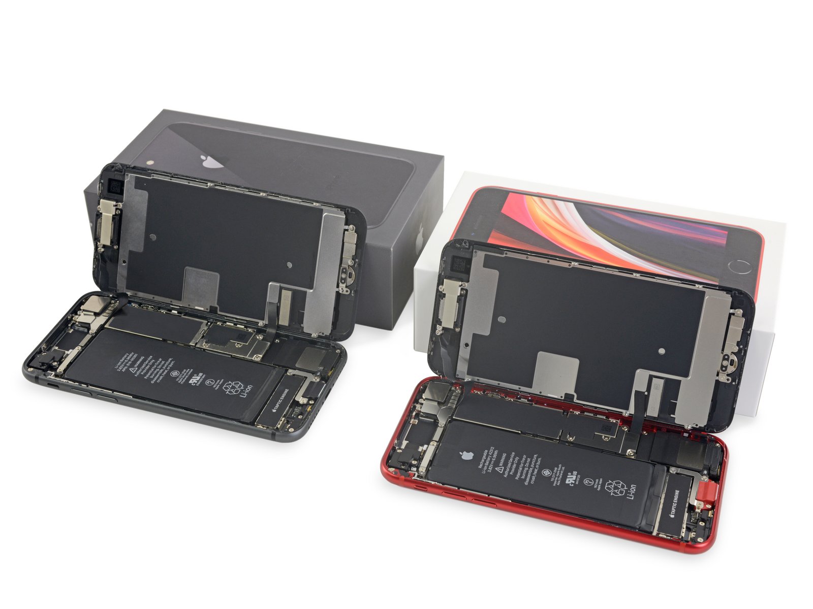 コンピュータ・IT iPhone8 ZX Spectrum iPhoneケース：レトロ8ビット